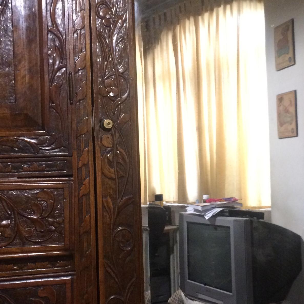 کمد آنتیک قدیمی