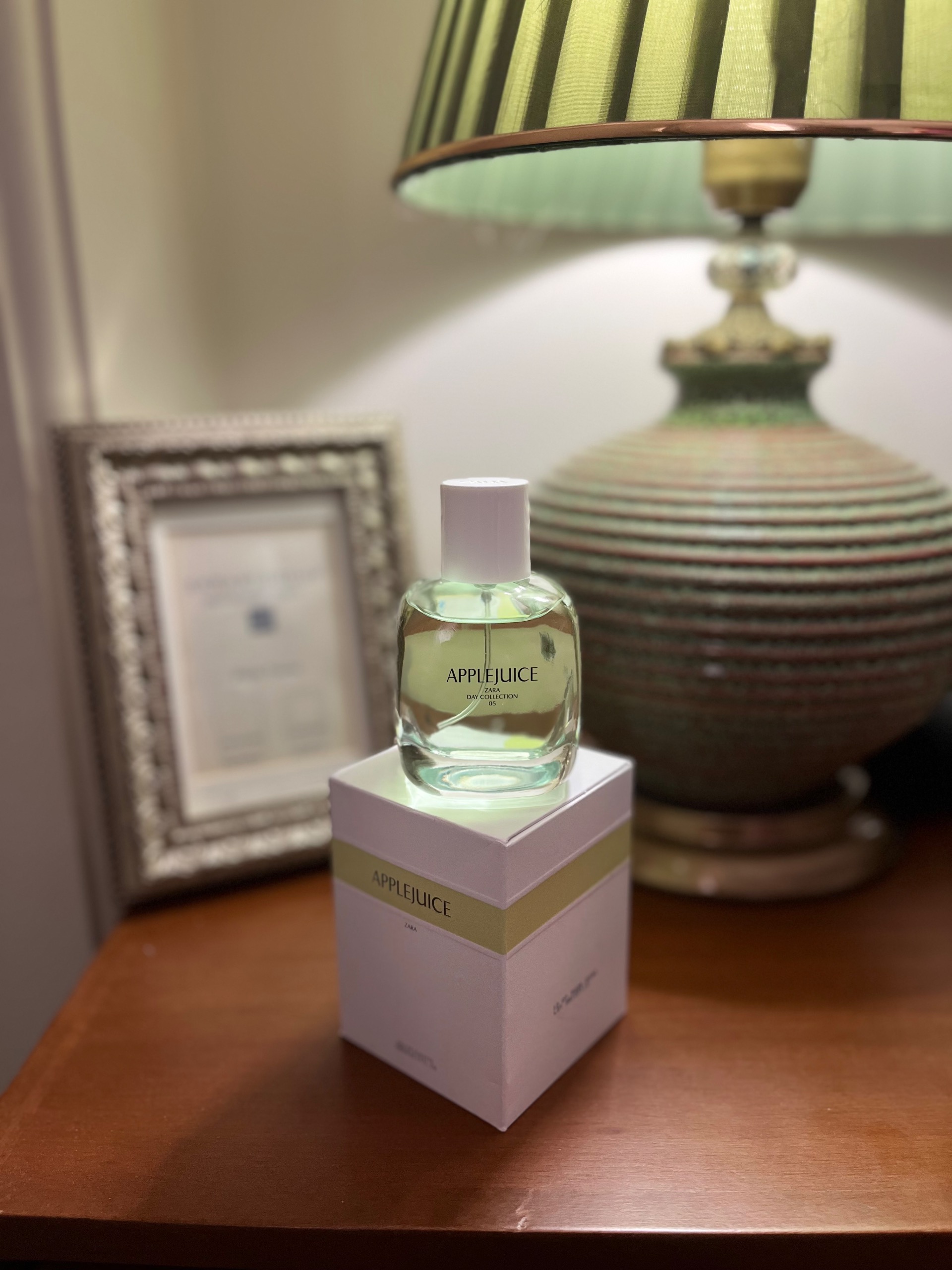 عطر زارا Apple Juice