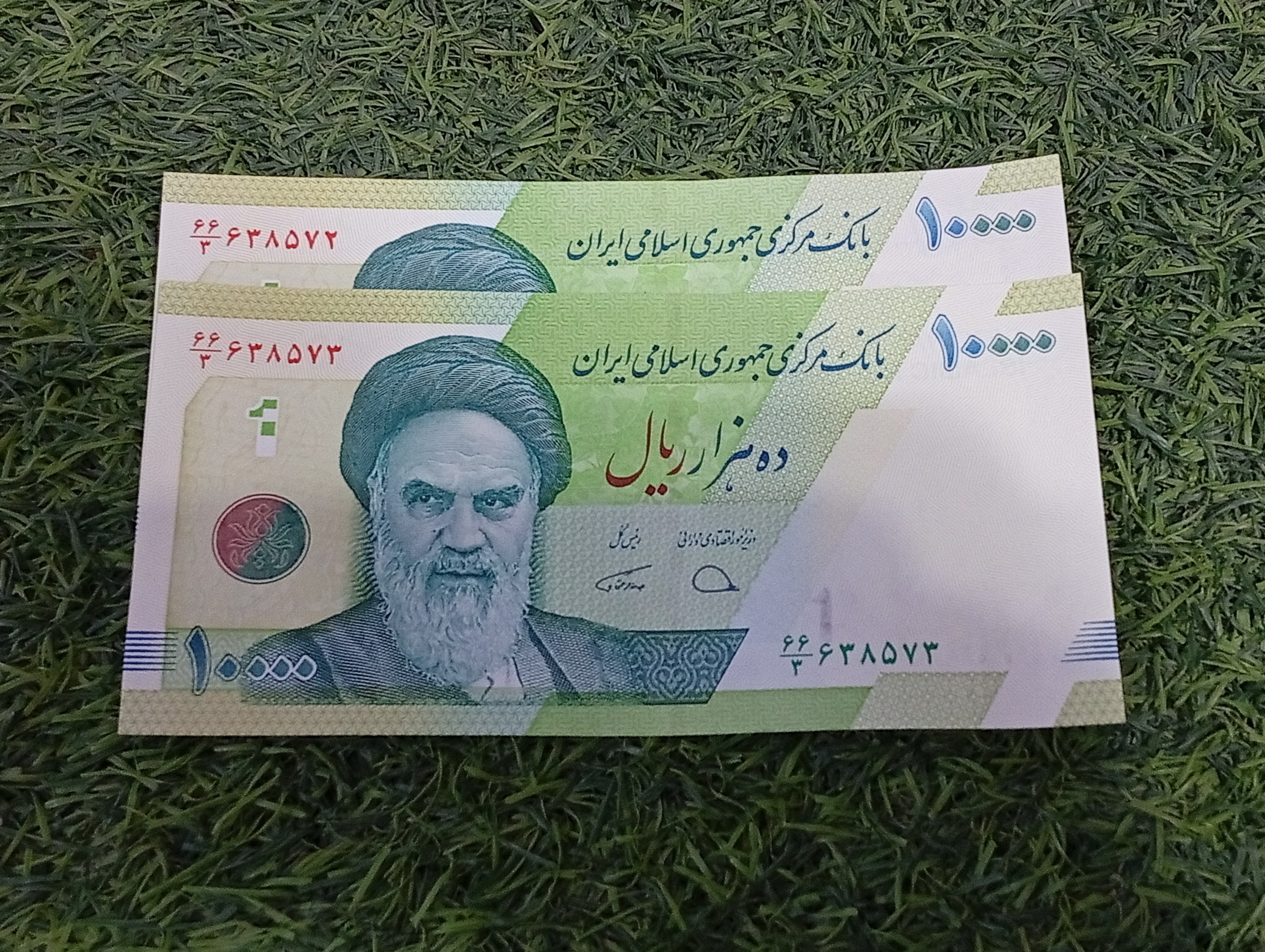 اسکناس هزاری 2عدد