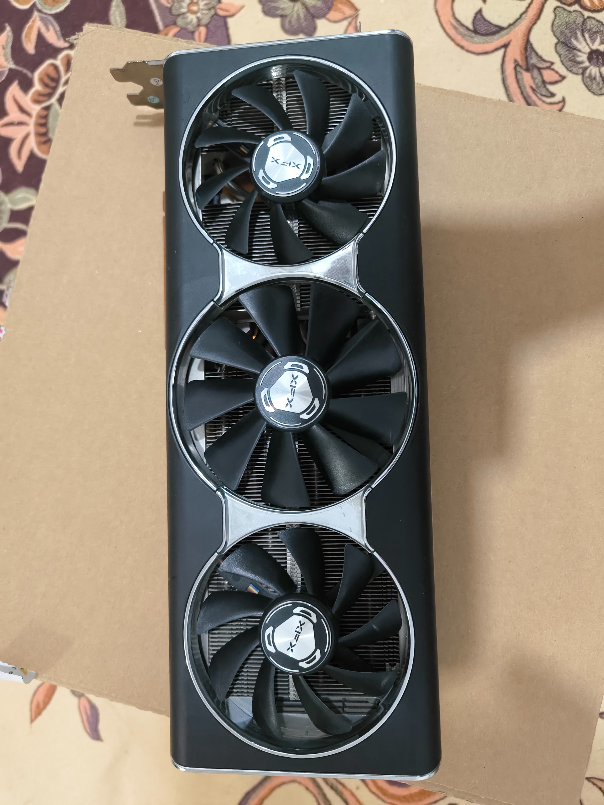 کارت گرافیک 5700XT XFX THIC III