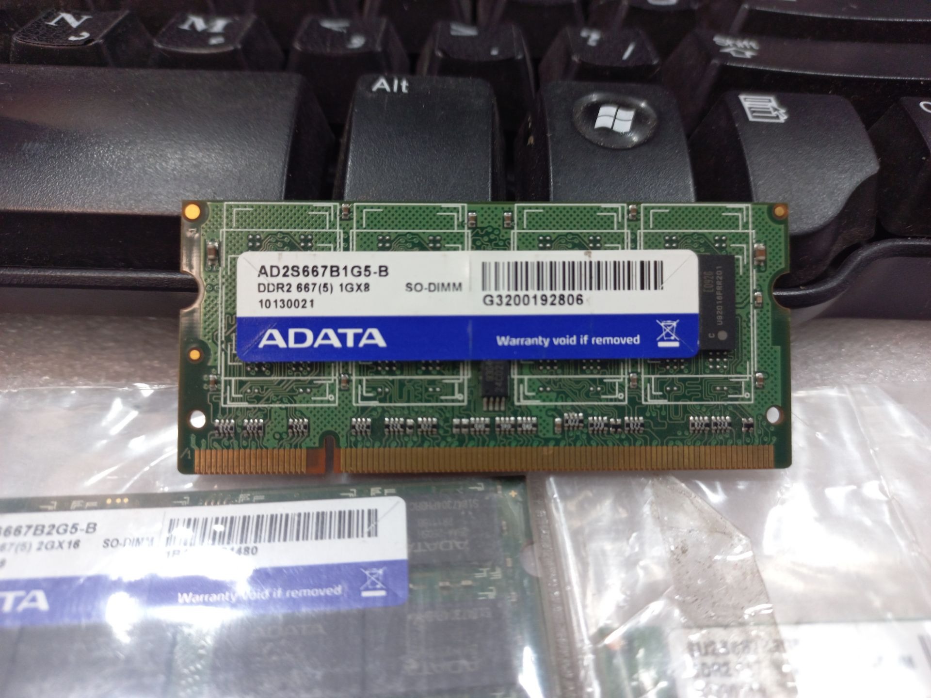 رم لپ تاپ آدیتا 1گیگ DDR2 باس 667