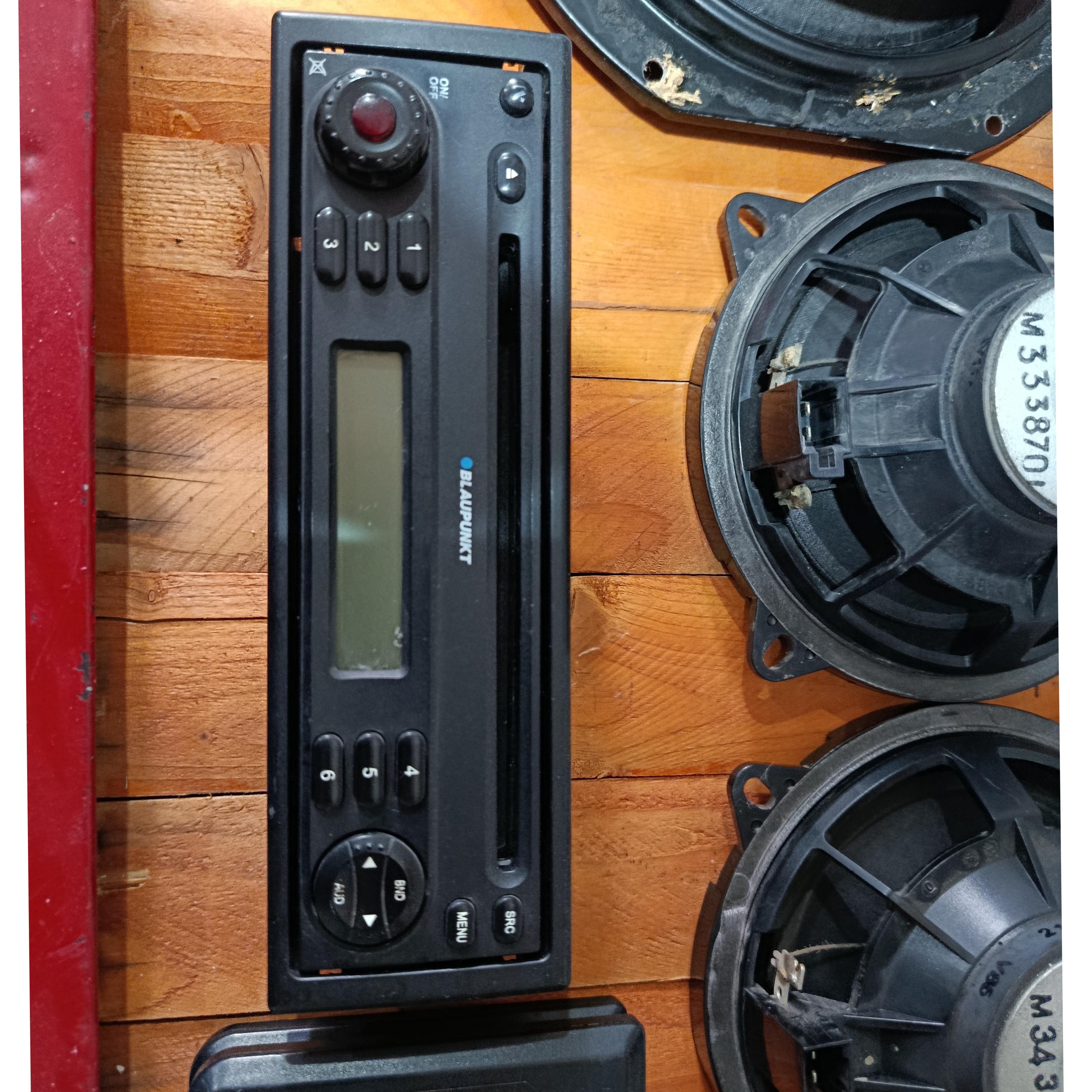 پنل ظبط blaupunkt رنو