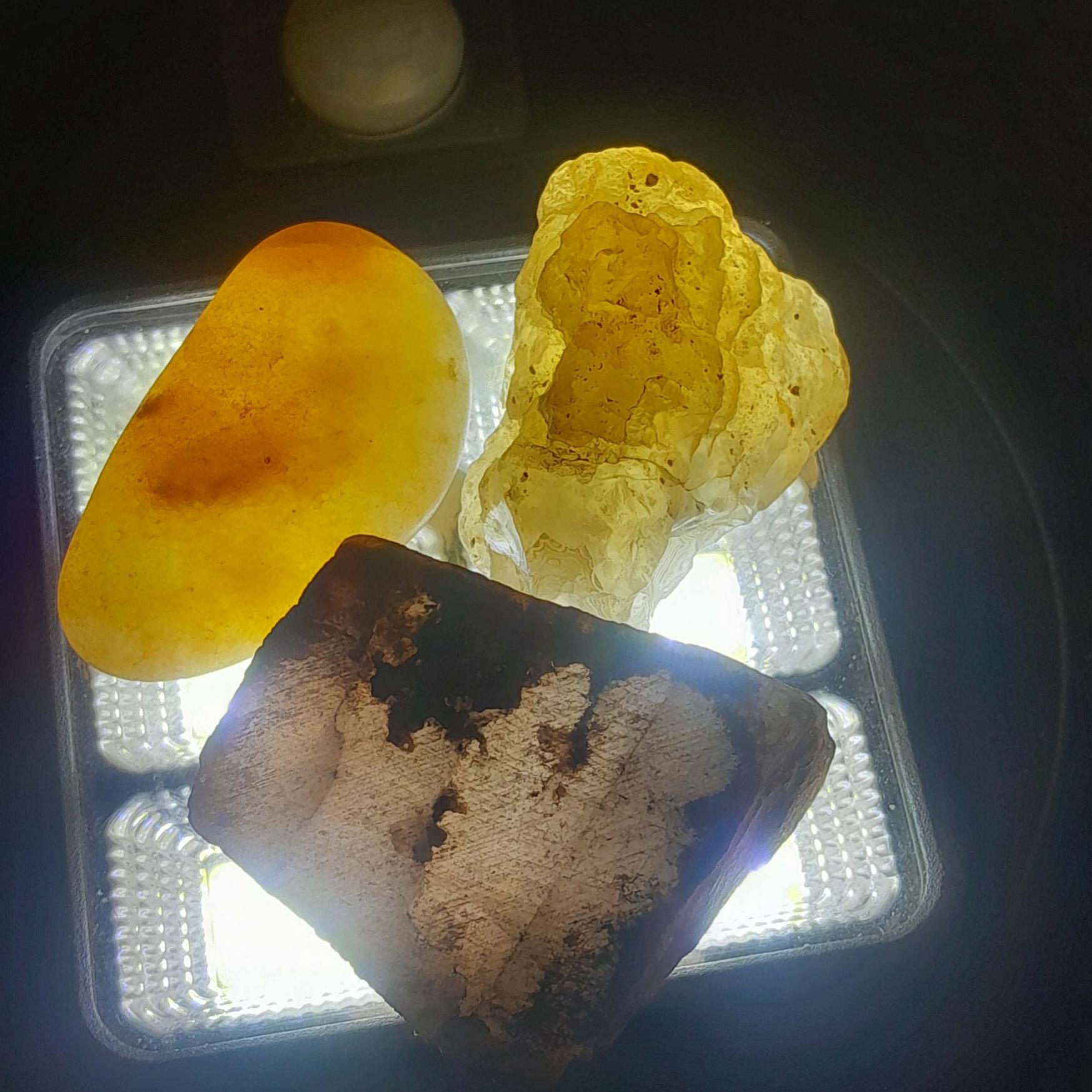 تعدادی سنگ طبیعی