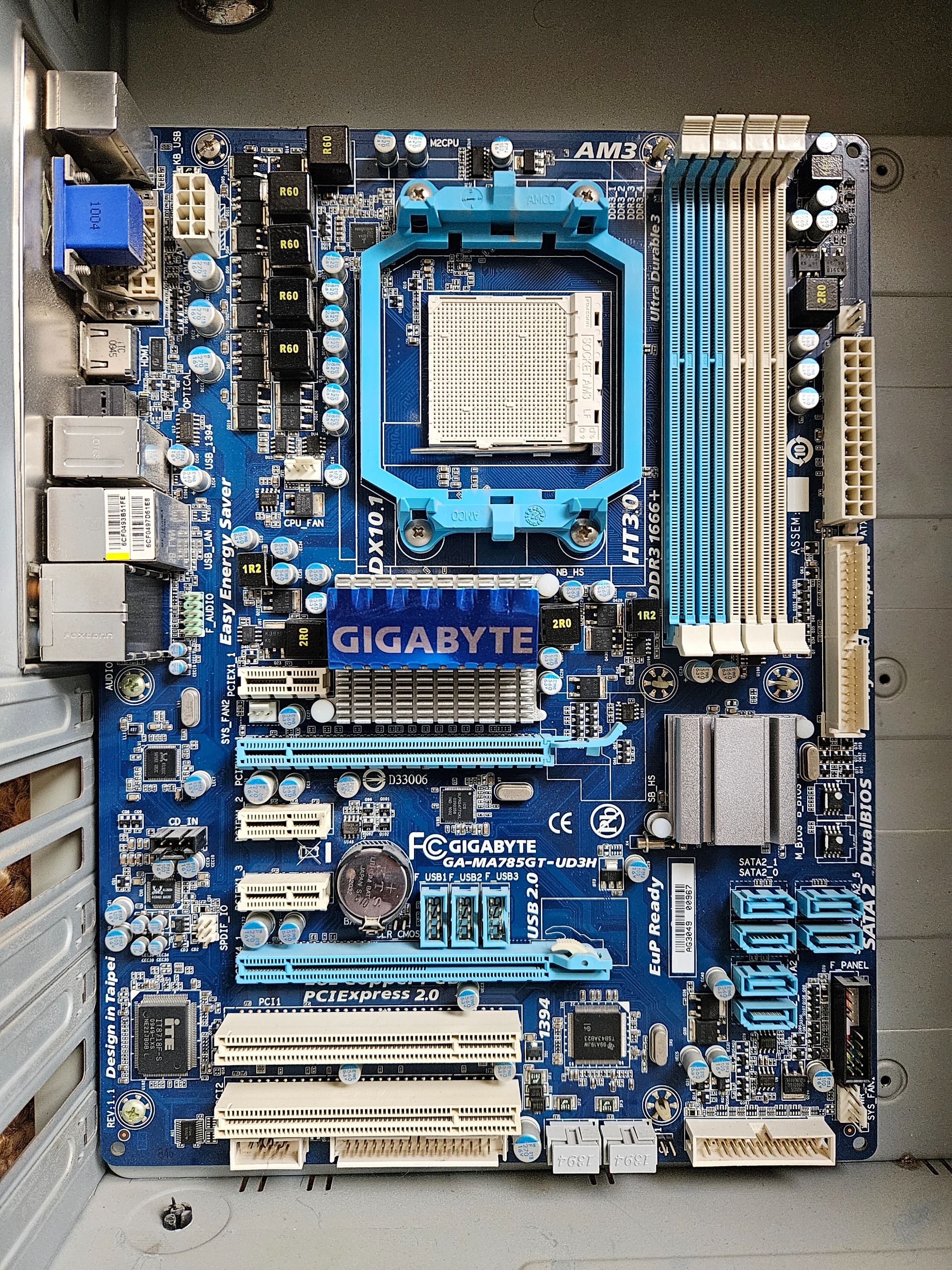 مادربورد گیگابایت GA-MA785GT-UD3H