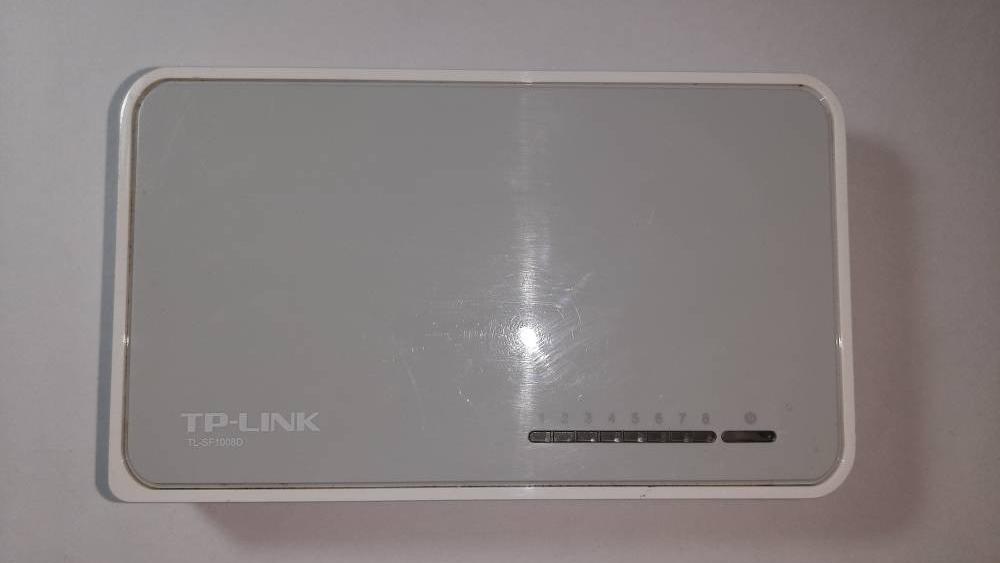 سوئیچ 8 پورت TP-LINK غیر مدیریتی رومیزی TL-SF1008D