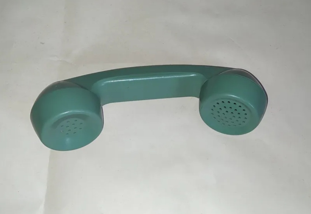 گوشی تلفن قدیمی