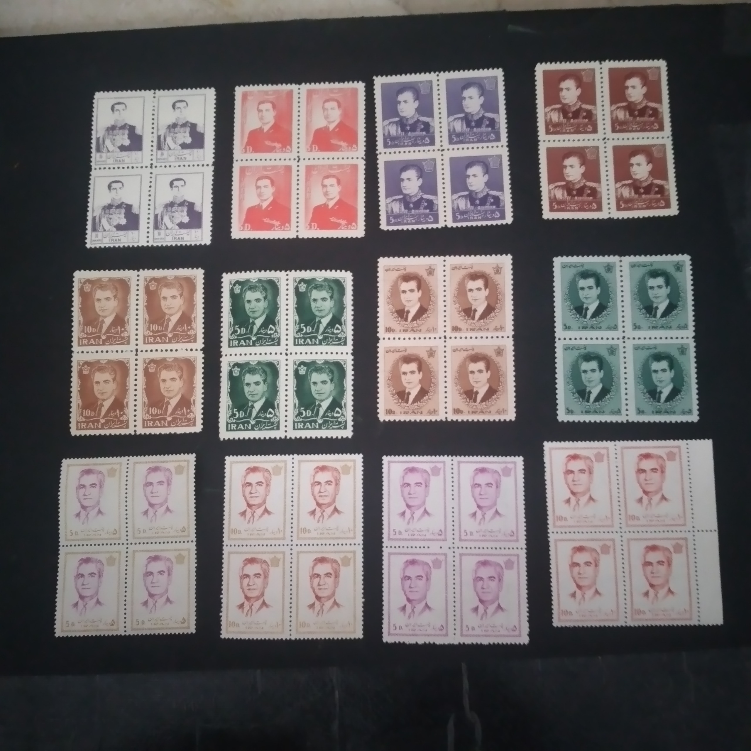 12بلوک ازسری های پستی پهلوی بدون تکرار