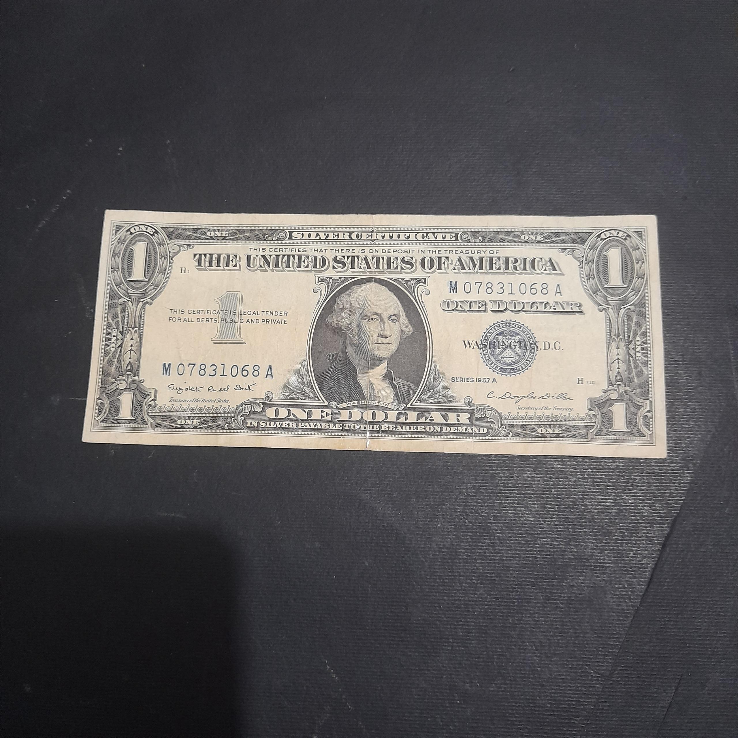 1دلاری آمریکا مهر سرمه ای سال1957
