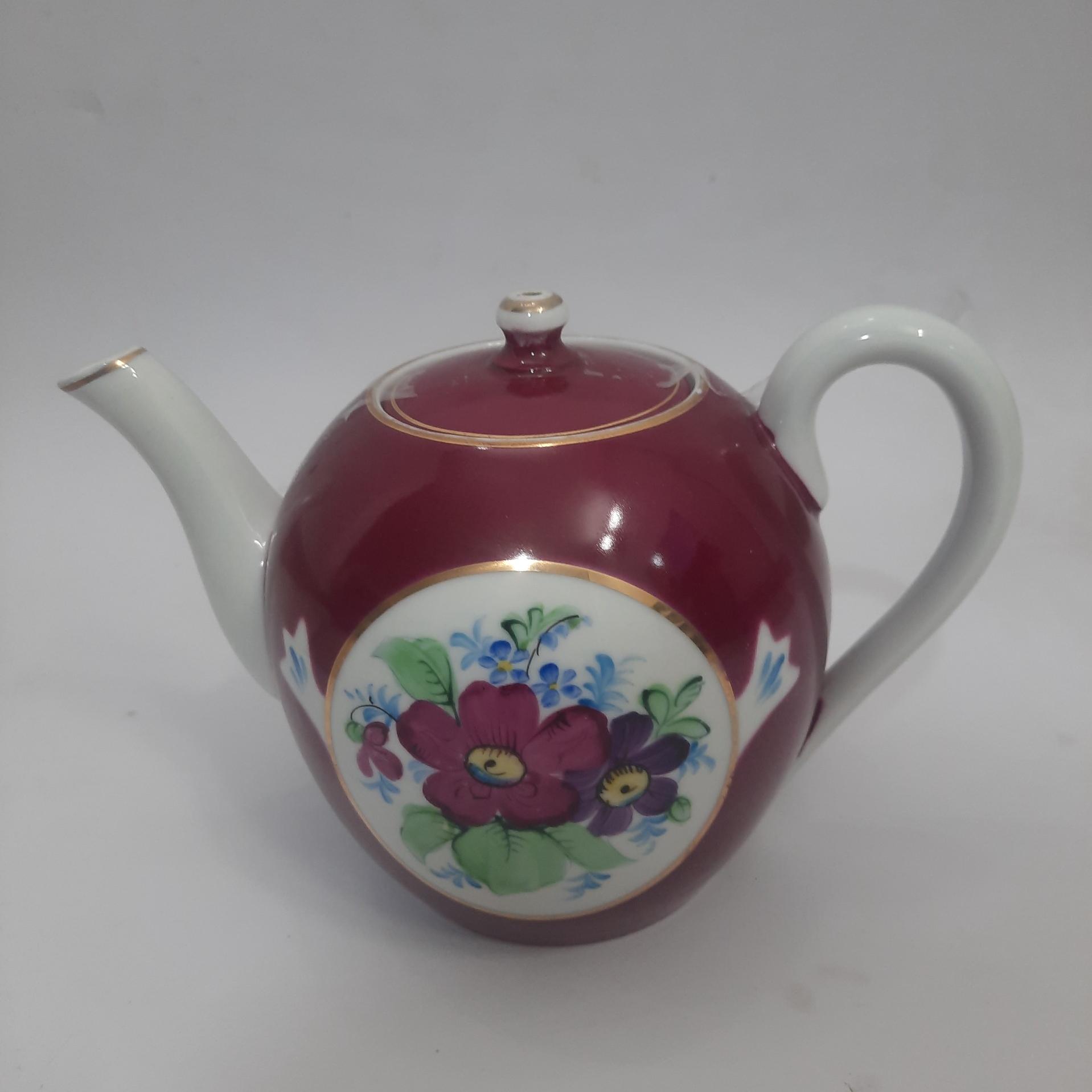 قوری روسی کهنه