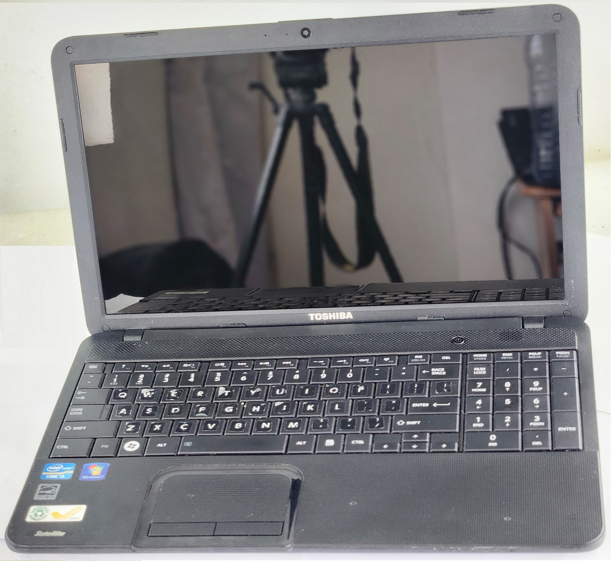 لپ تاپ دانشجوییToshiba 15/6 inch _i3_SSD (توضیحات)