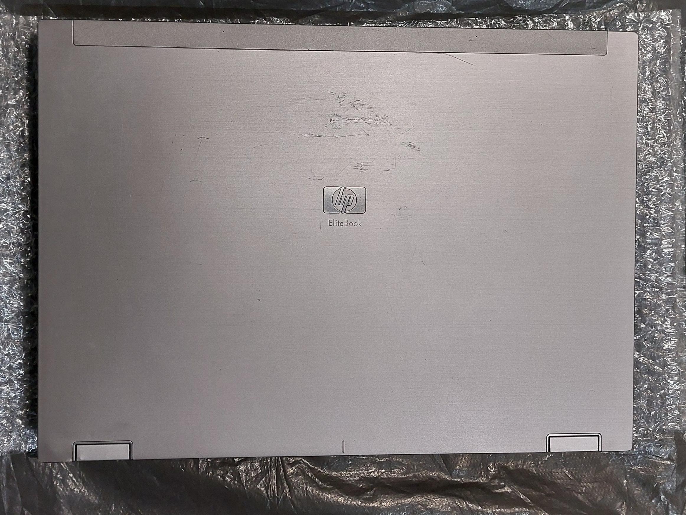 لپ تاپ اوراقی HP Litebook 8730W {توضیحات}