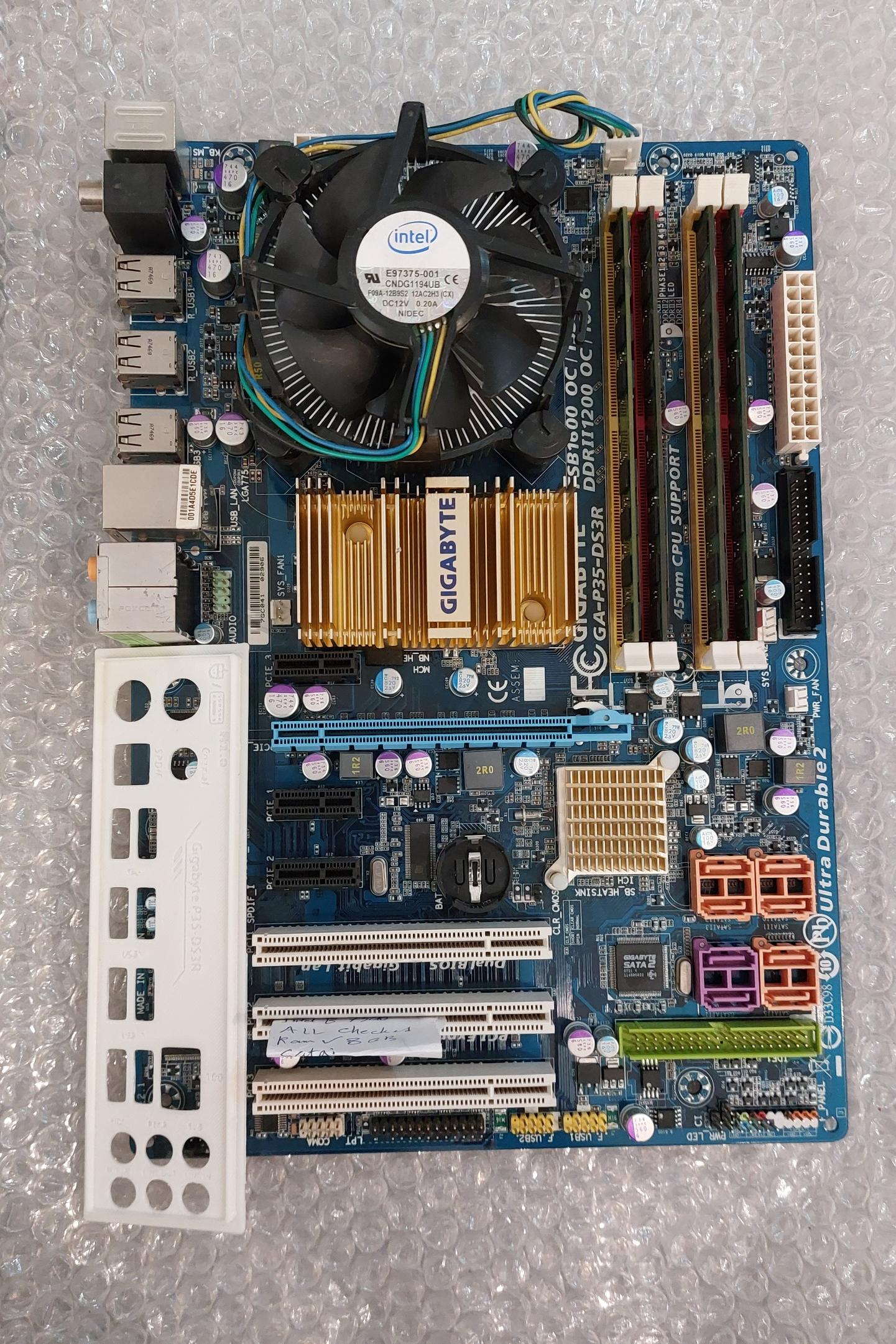 E5700 باندل _ P35-DS3R _ رم8 گیگ {توضیحات}