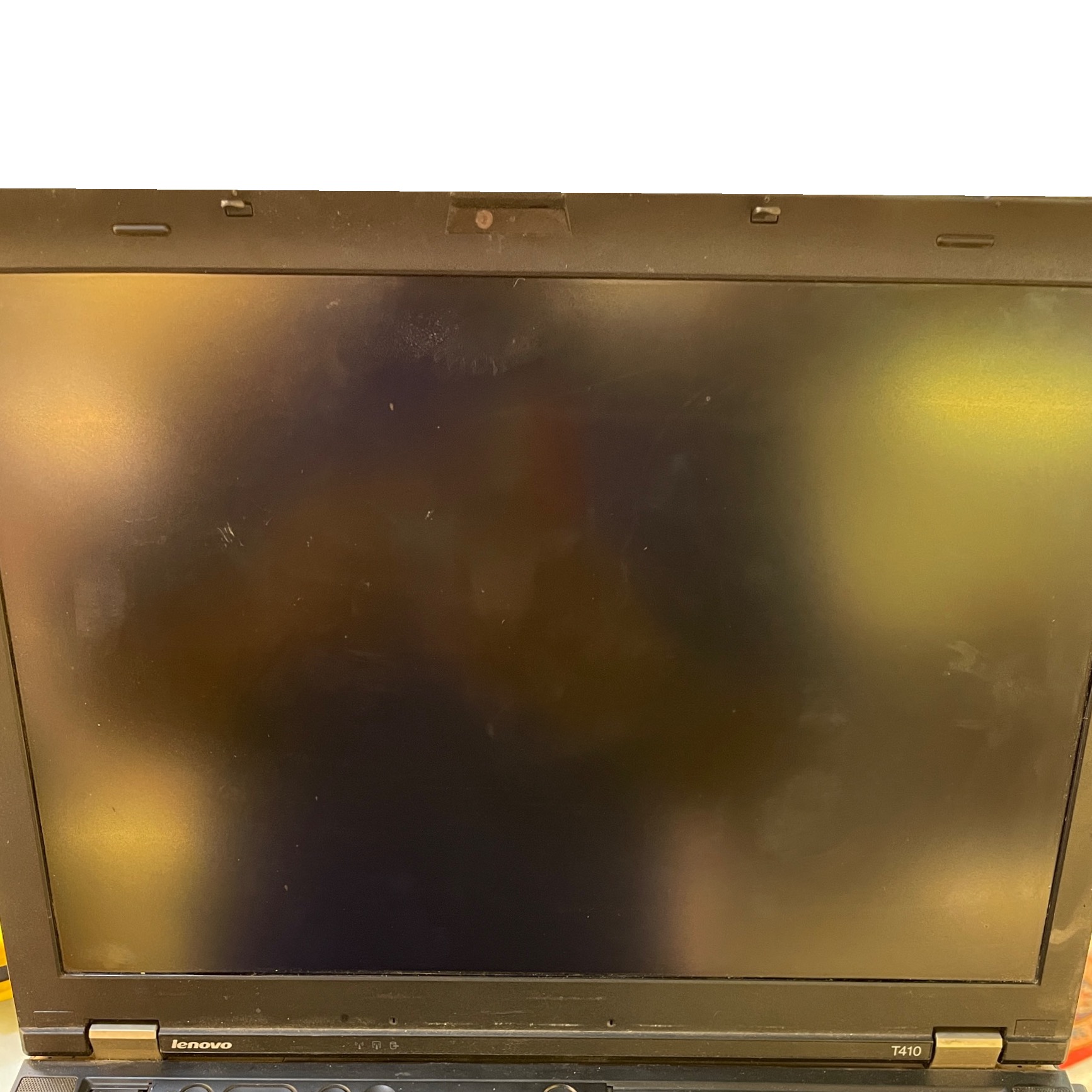 ال سی دی لپ تاپ لنوو مدل t410