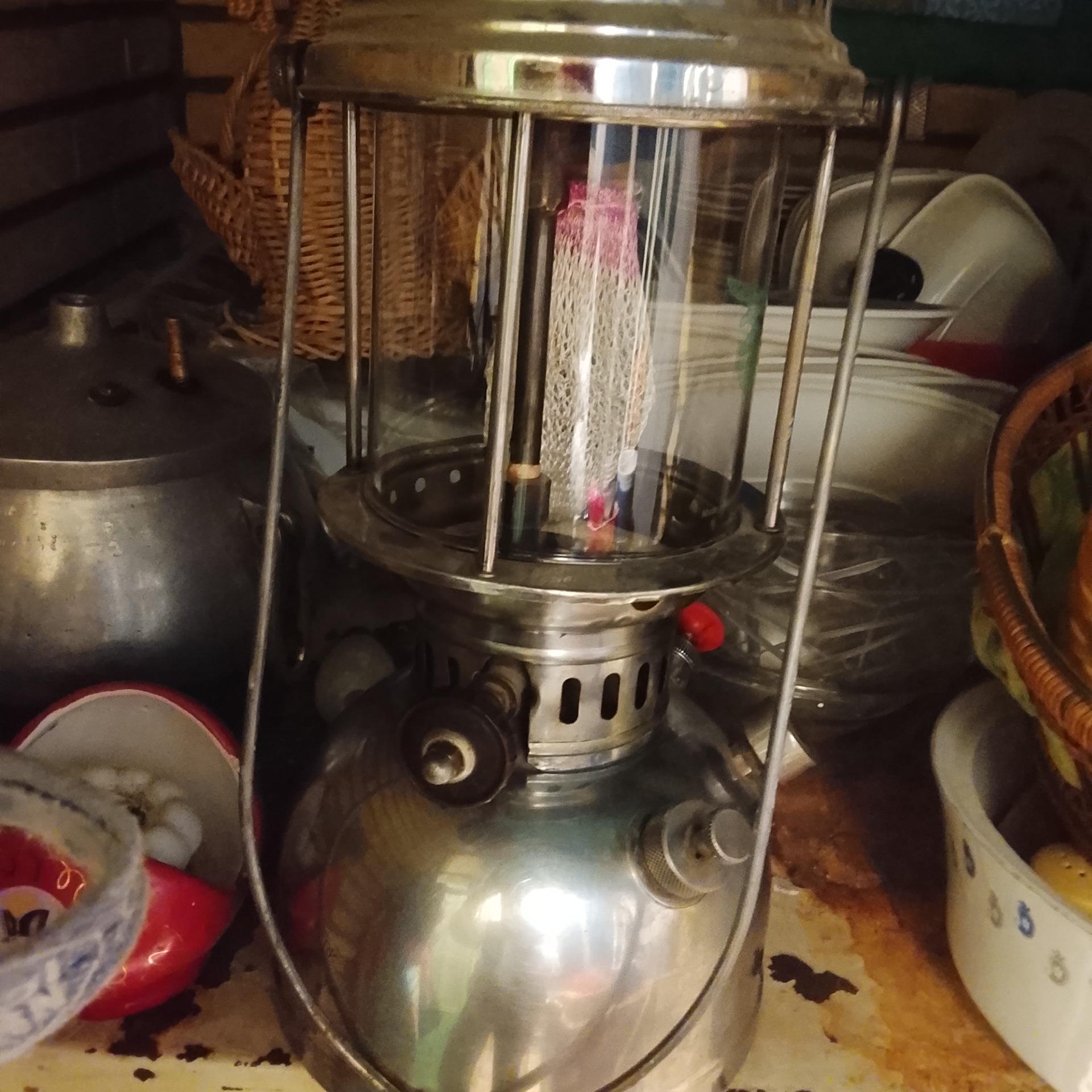 چراغ طوری زنبوری