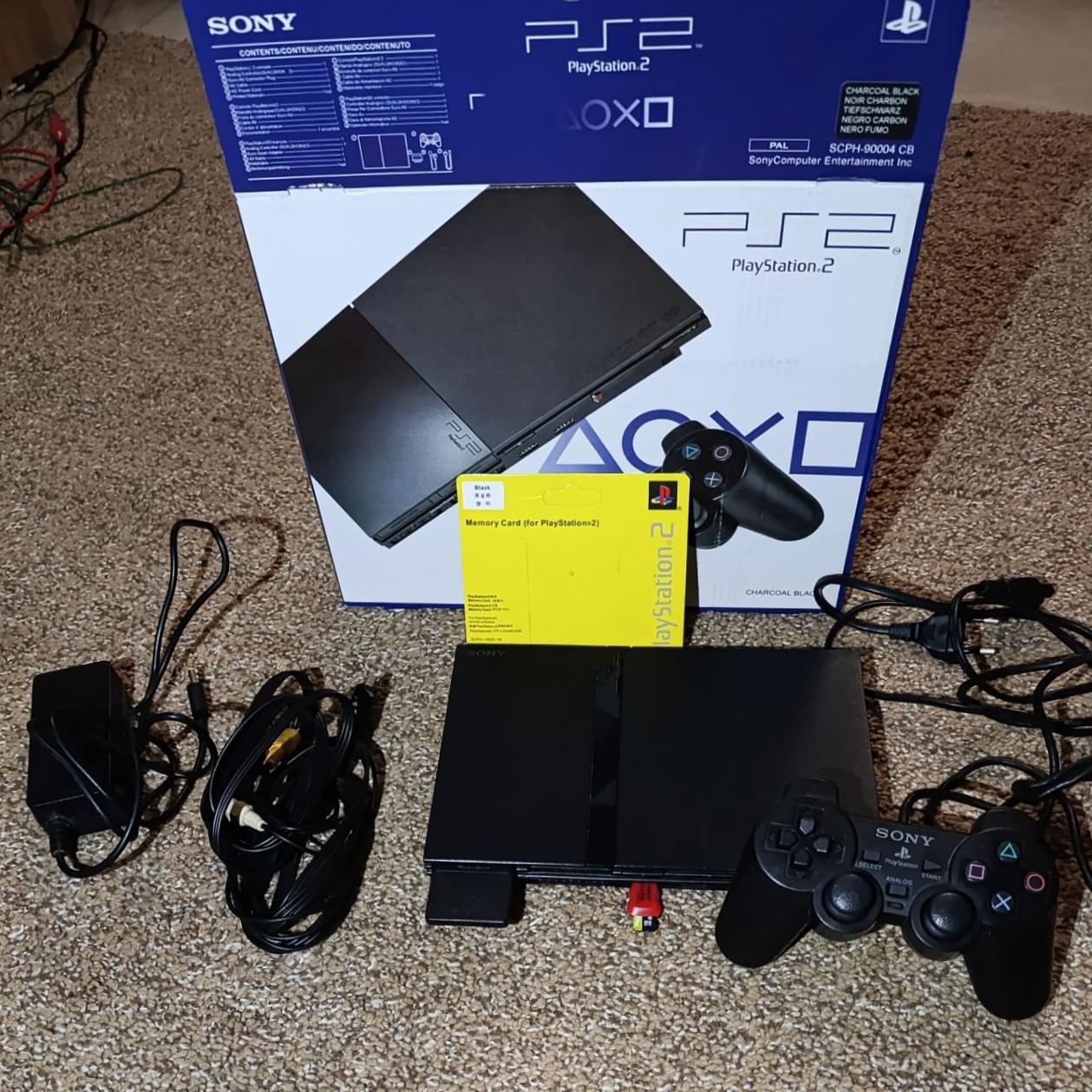 پلی استیشن 2 ps2 در حد اک فلشخور با فلش 16