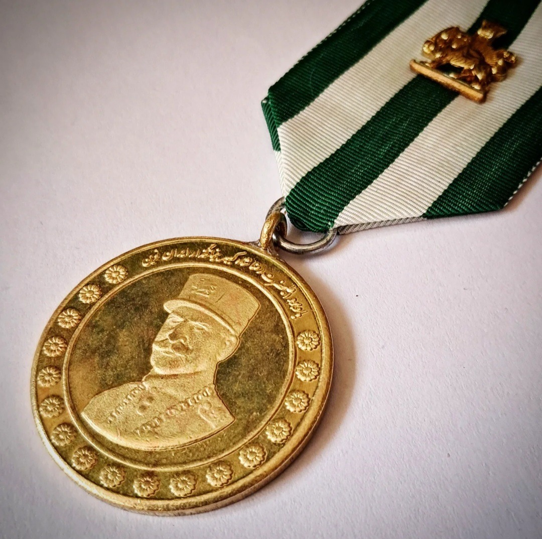 مدال طرح یادبود رضاشاه