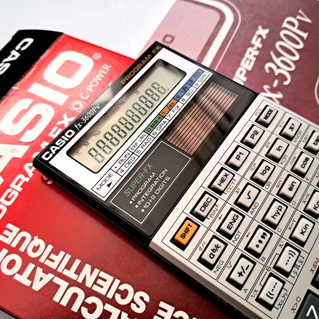 ماشین حساب ژاپنی مهندسی کاسیو 3600 بی نیاز ازباتری