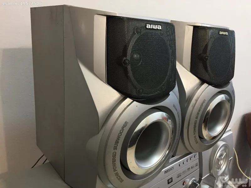 aiwa built in powered subwoofer