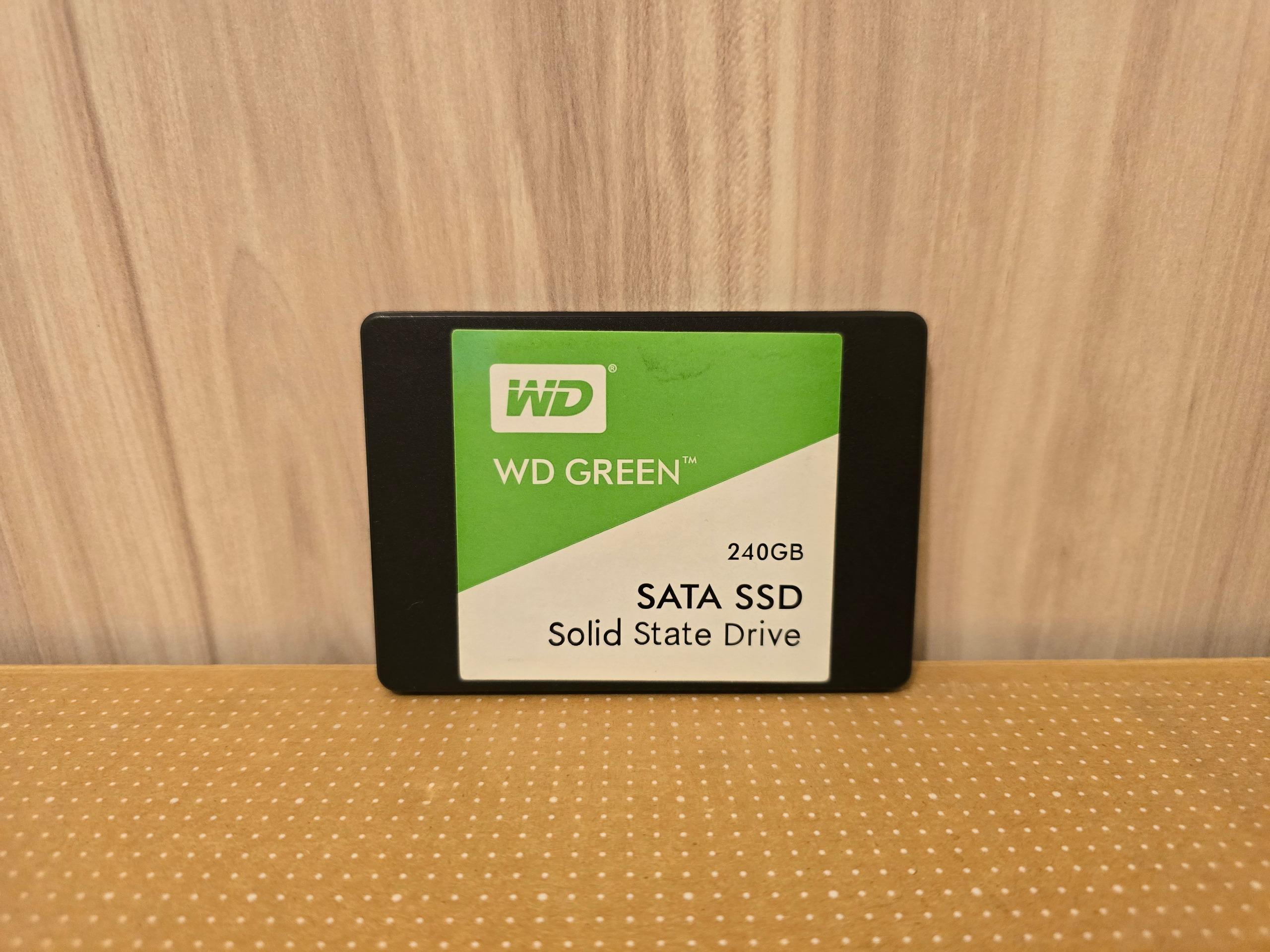 هارد SSD وسترن دیجیتال 240 گیگ