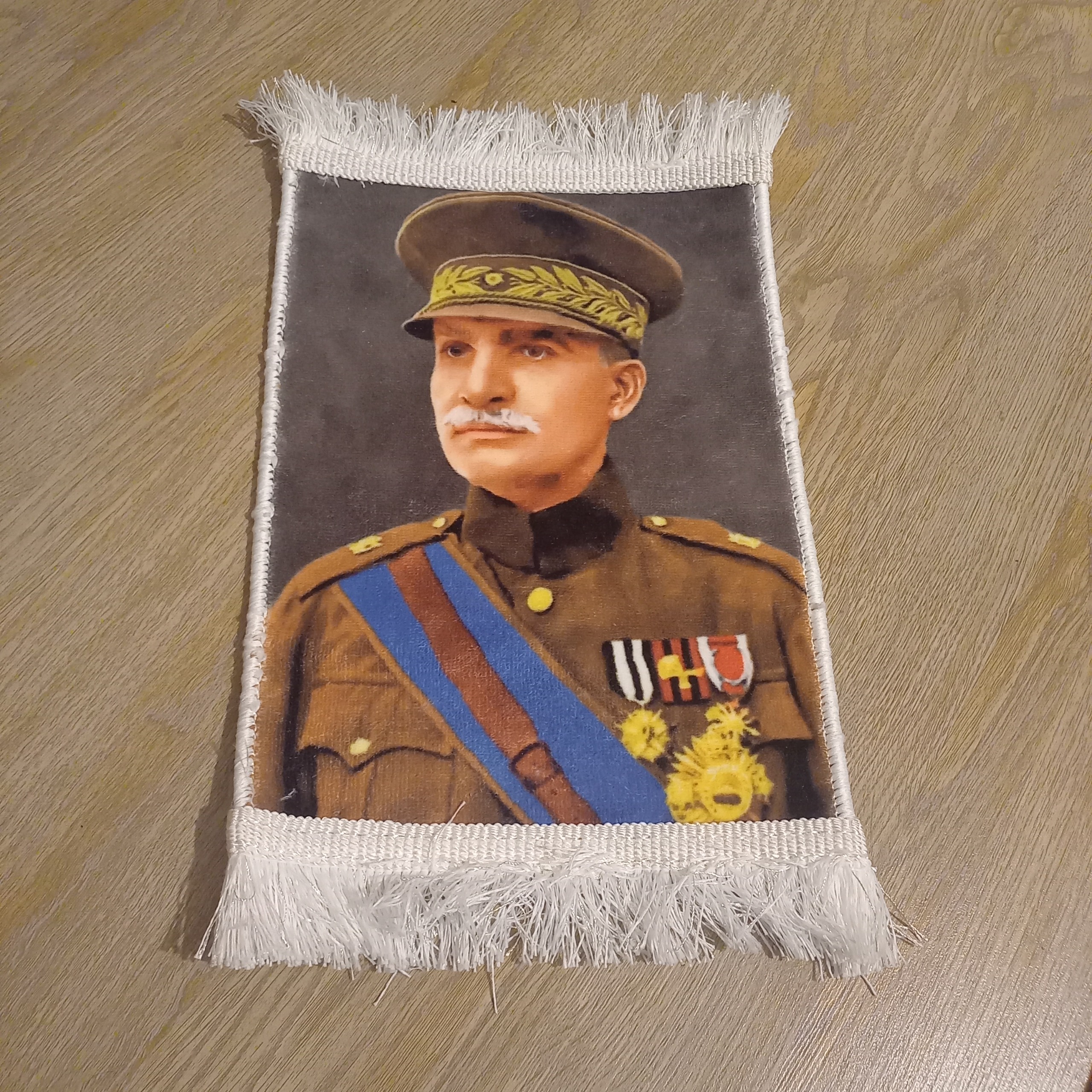 تابلو فرش طرح تصویر رضا شاه