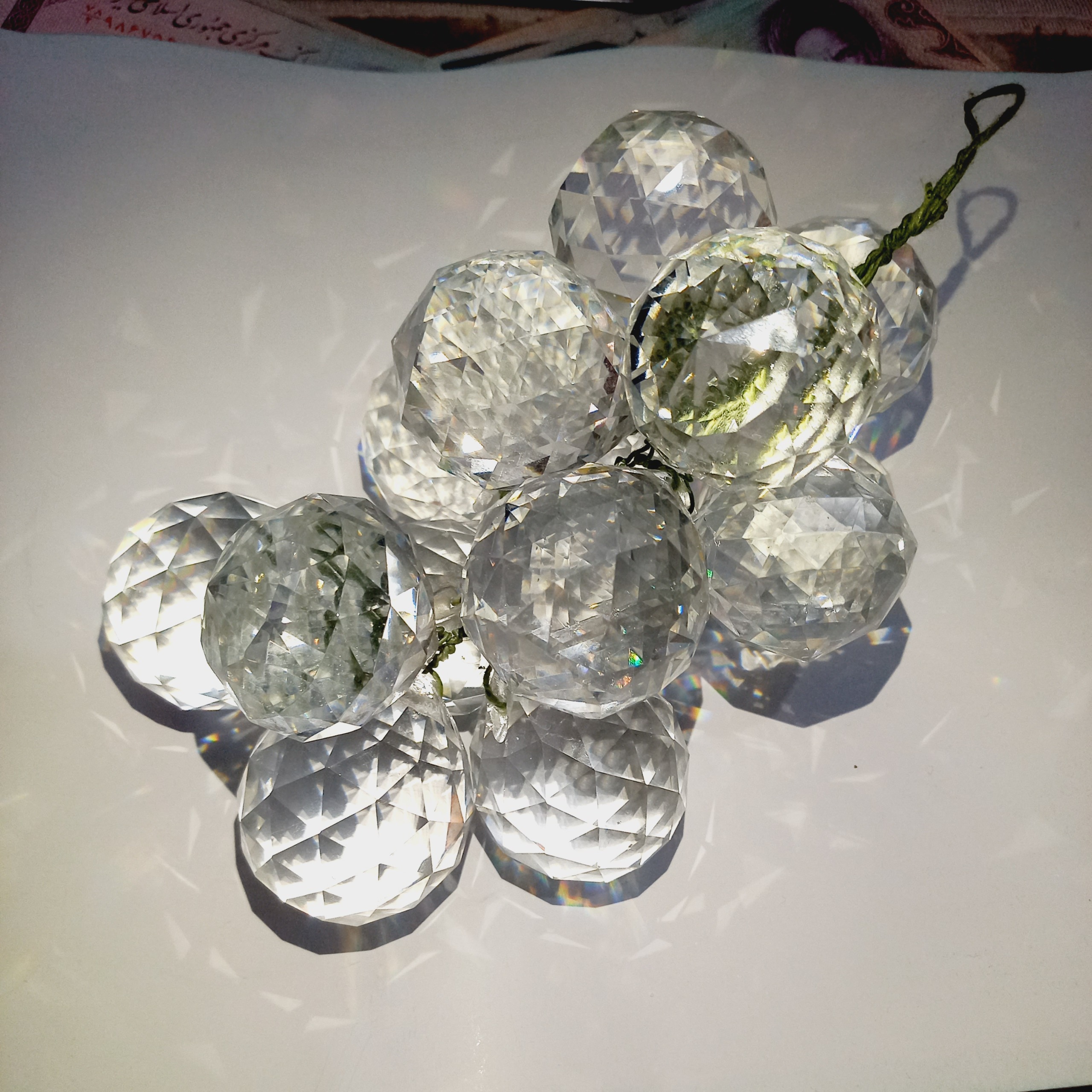 شاخه شیشه ای کریستالی انگوری