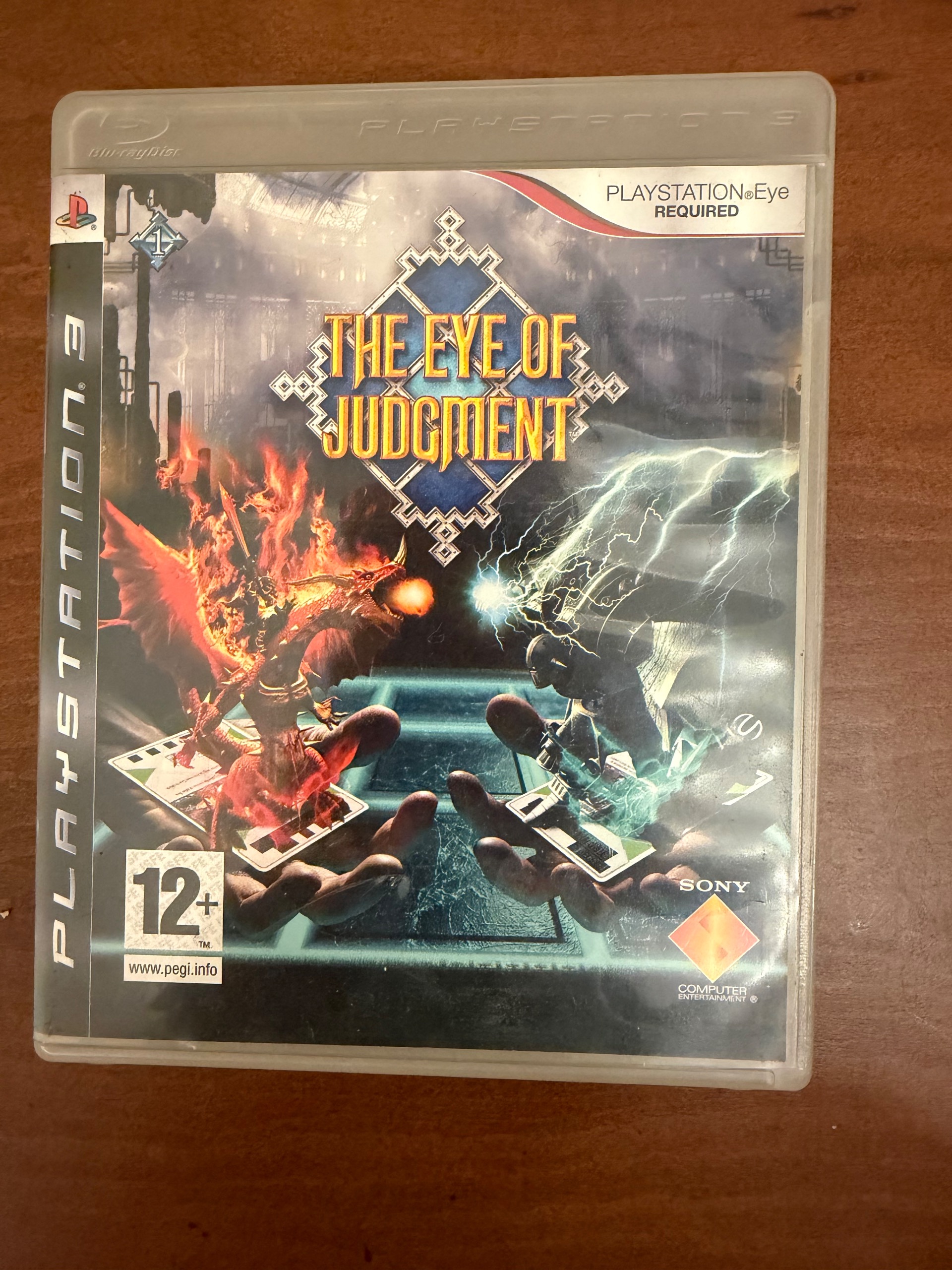 بازی the eye of judgment برای ps3 با دفترچه