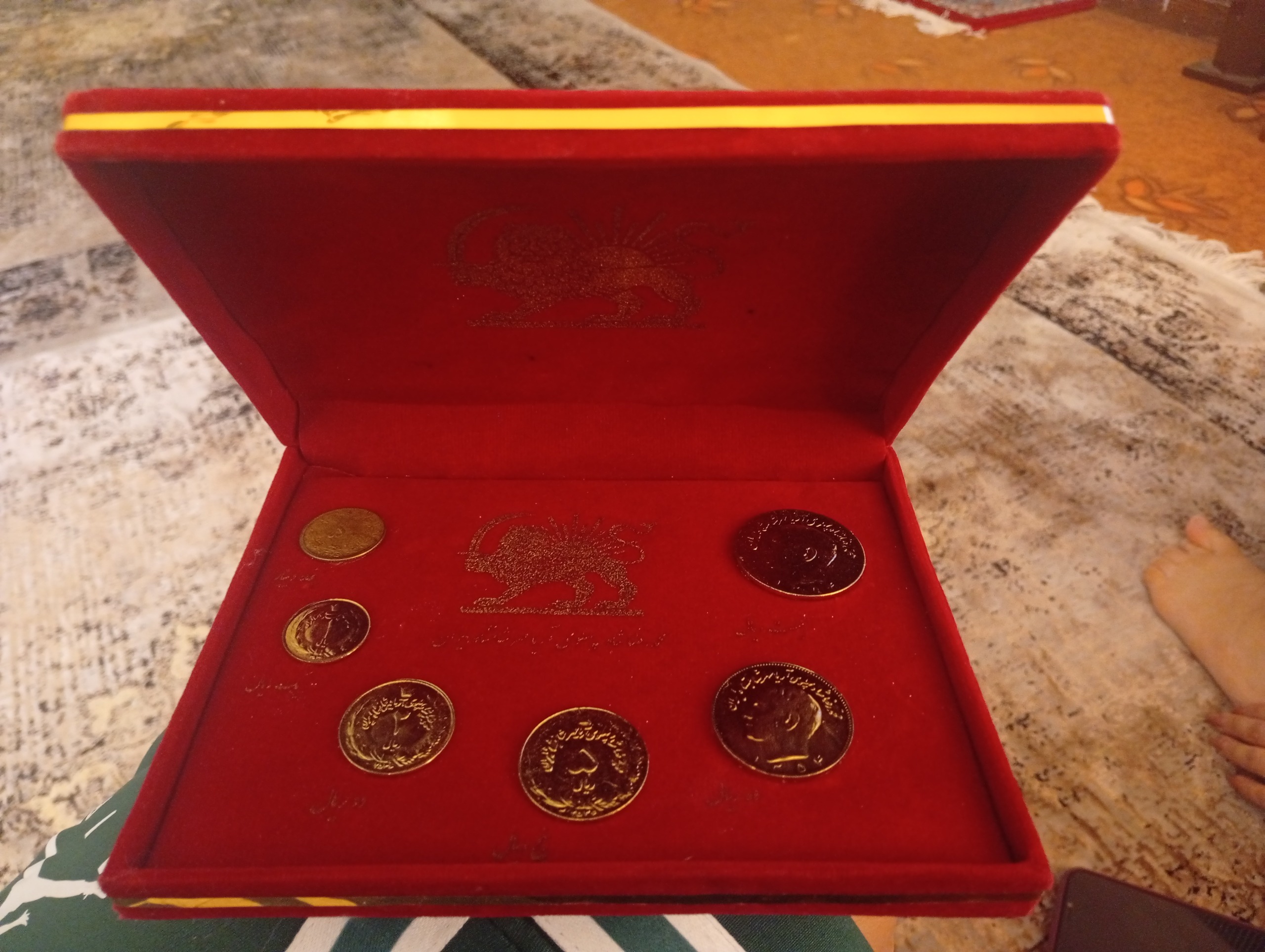 سکه پهلوی آب طلا