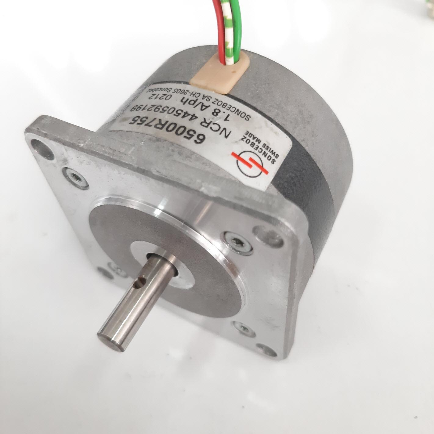 (کد 1200) استپ موتور 18 درجه 2 فاز ساخت سوئیس