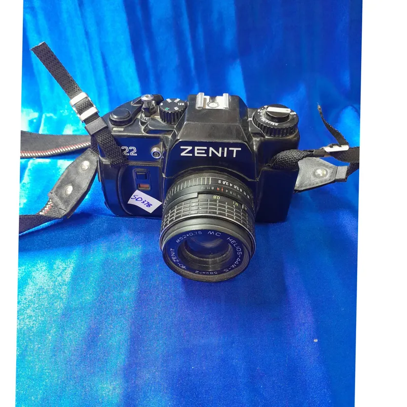 Appareil Photo Zenit 122 - Argentique 35 Mm - Occasion Bon état - Pour Amateurs De Photo