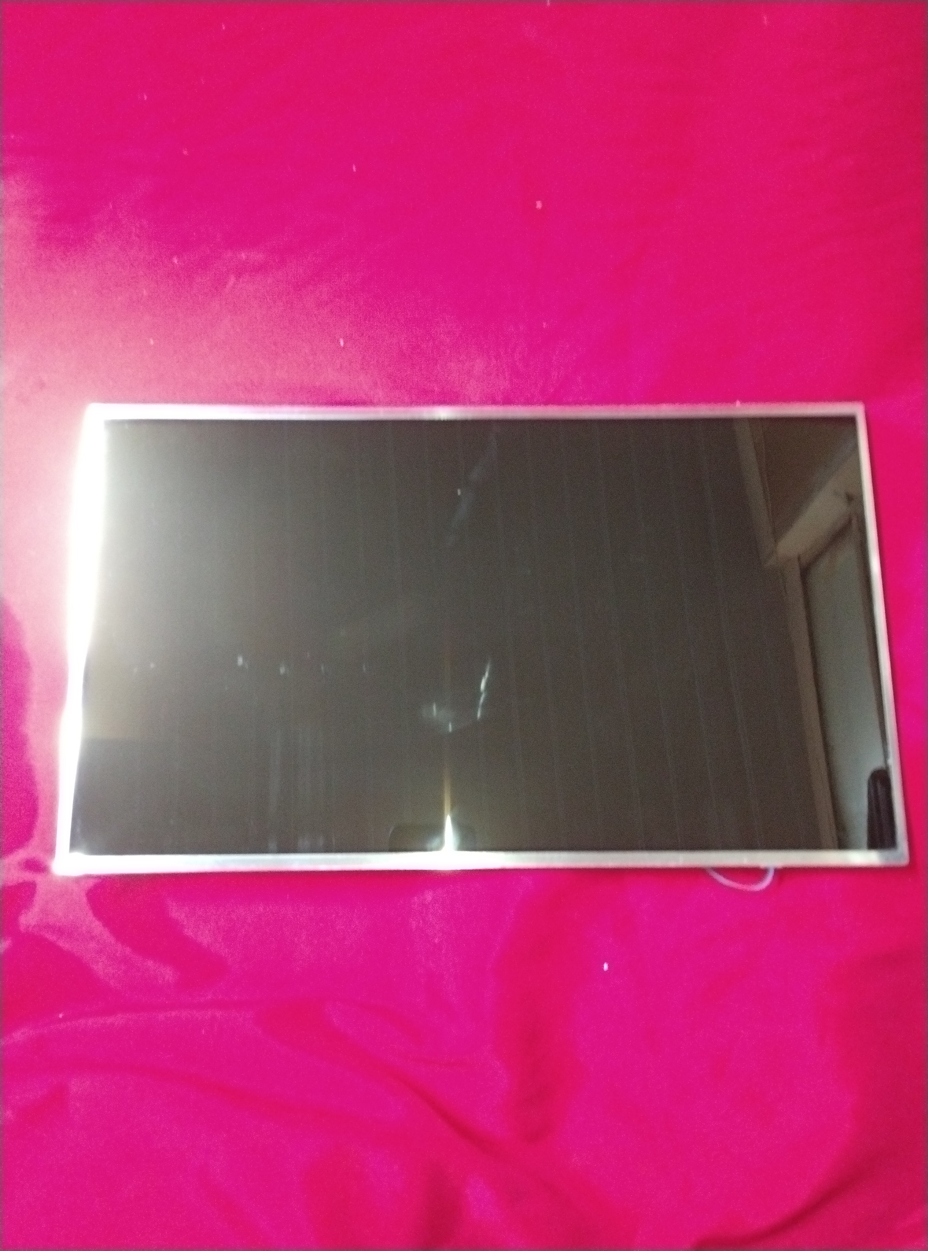 Lcd لپ تاپ    vpcf1 LG LP164WD1 (TL)(A1)