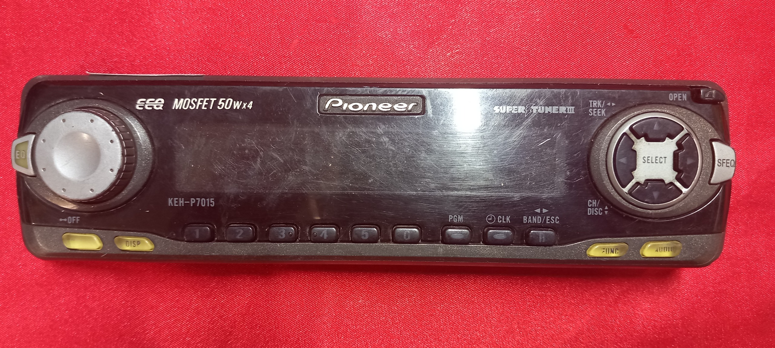پنل ضبط ماشینpioneer KEH-P7015  ML43