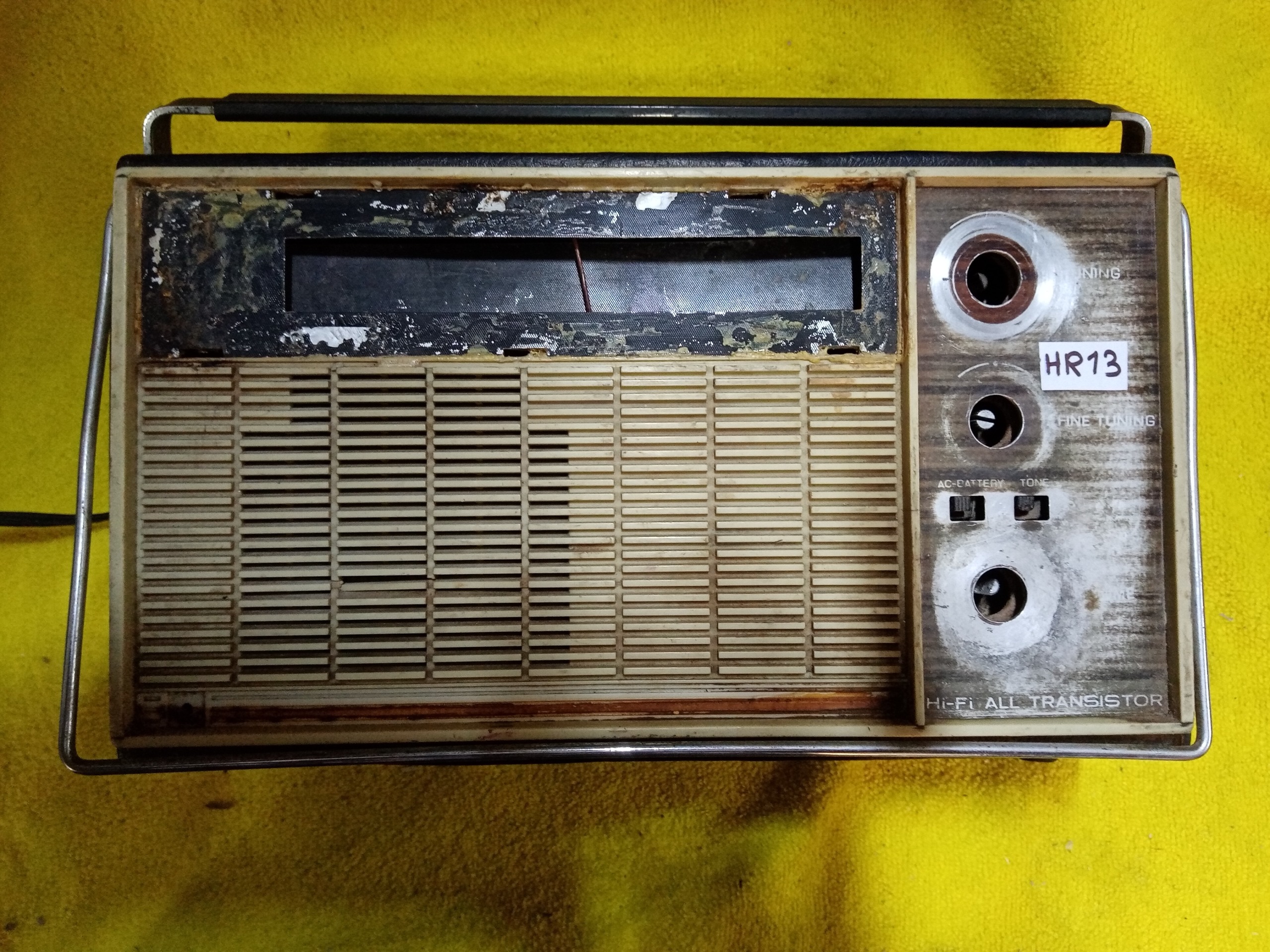 hr13 رادیو ناسیونال چهار موج