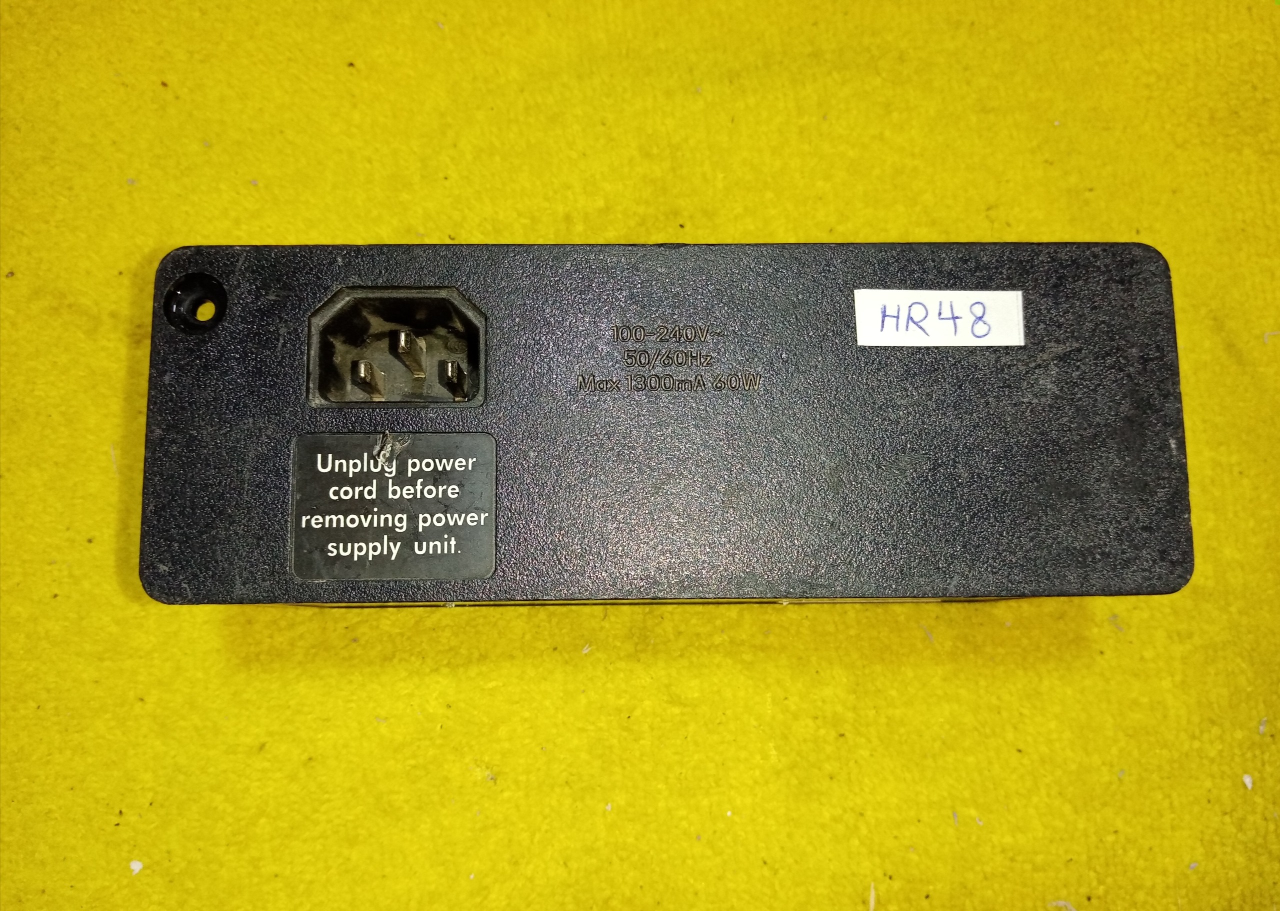 hr48 آداپتور hp مدل c8165-60074