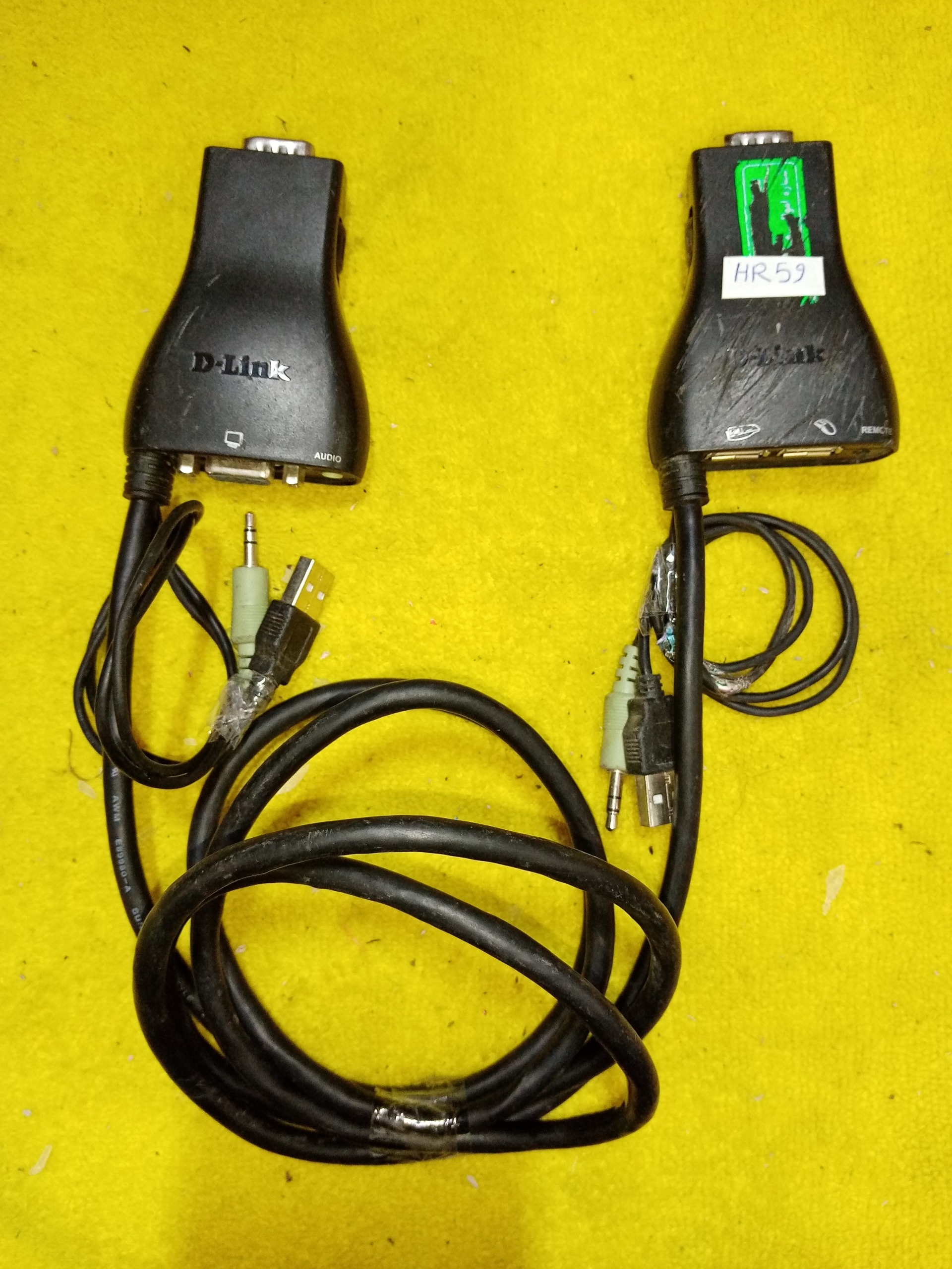 hr59  سوئیچkvm مارکd-link مدلkvm222