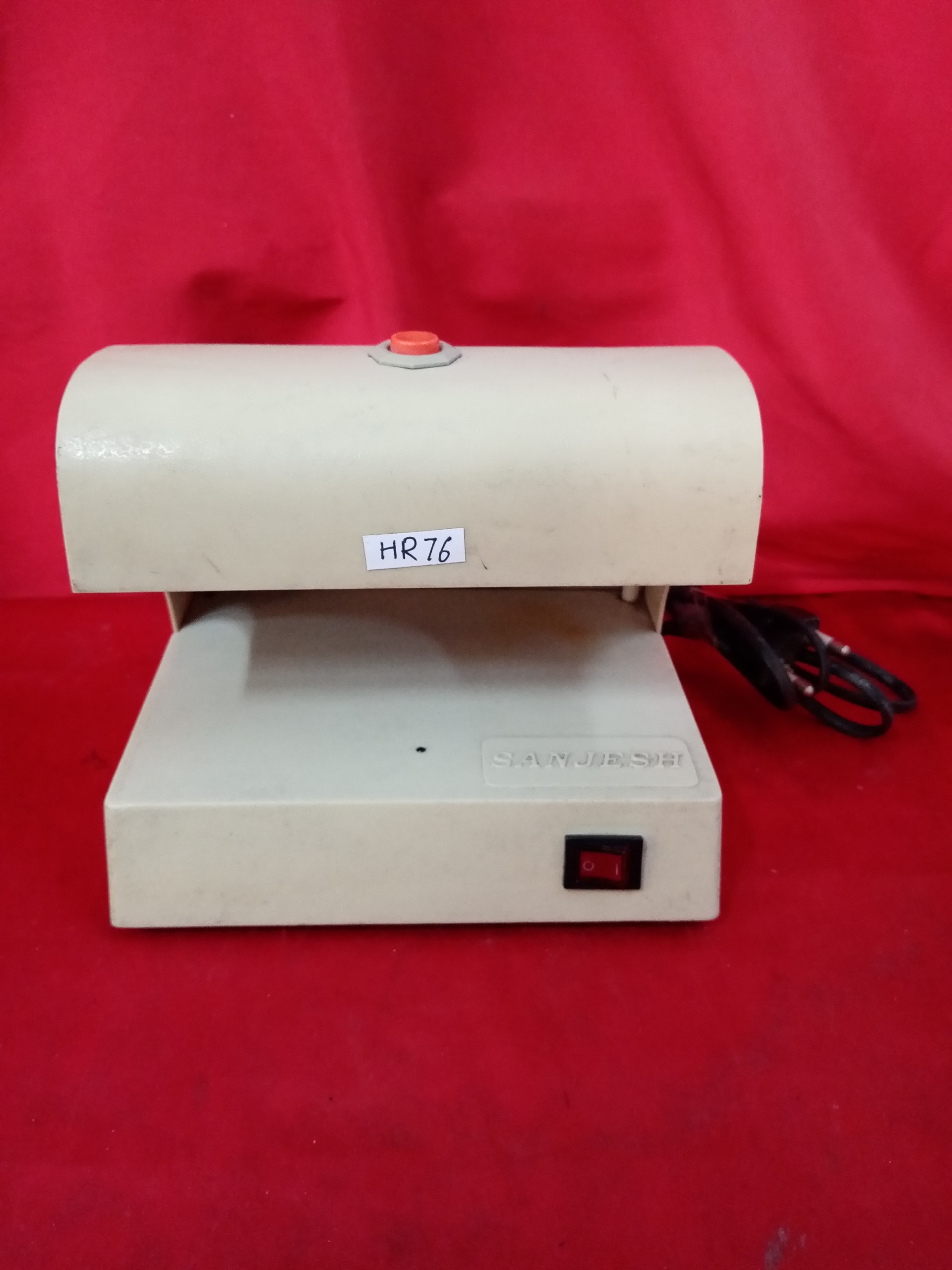 hr76 دستگاه تشخیص اسکناس sanjesh