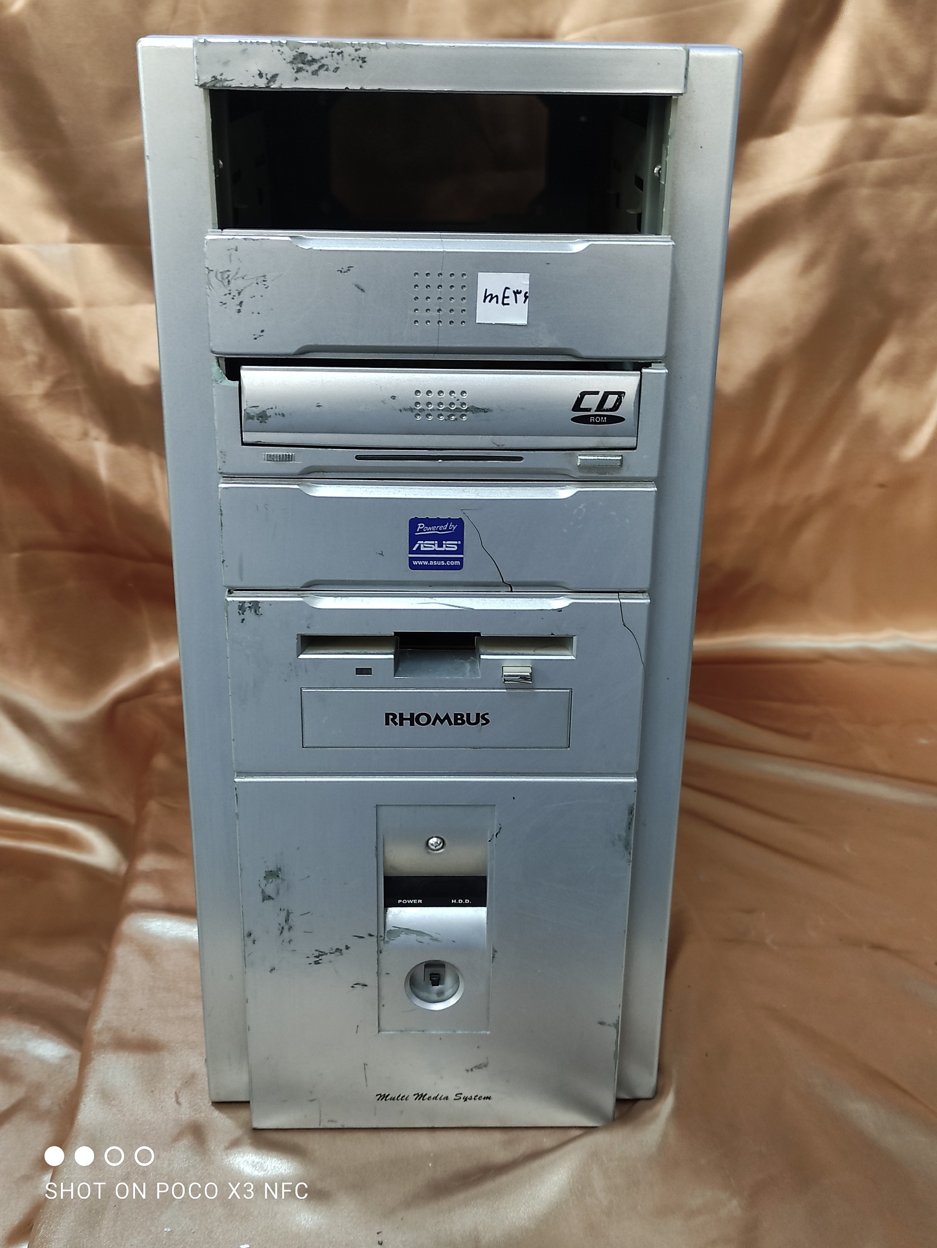 کیس خالی کامپیوتر RHOMBUS me36