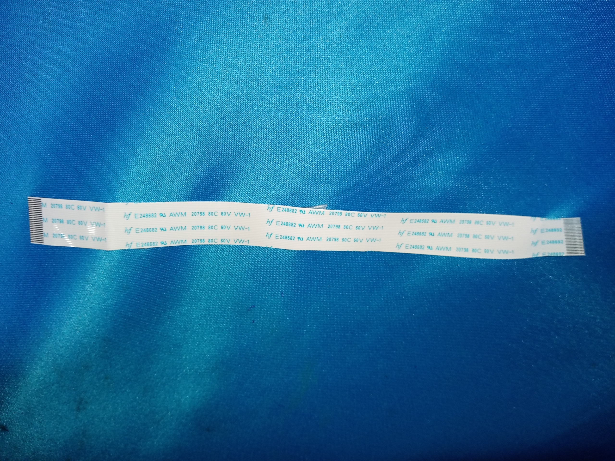 فلت hf e248682 awm 20798 80c 60v vw-1