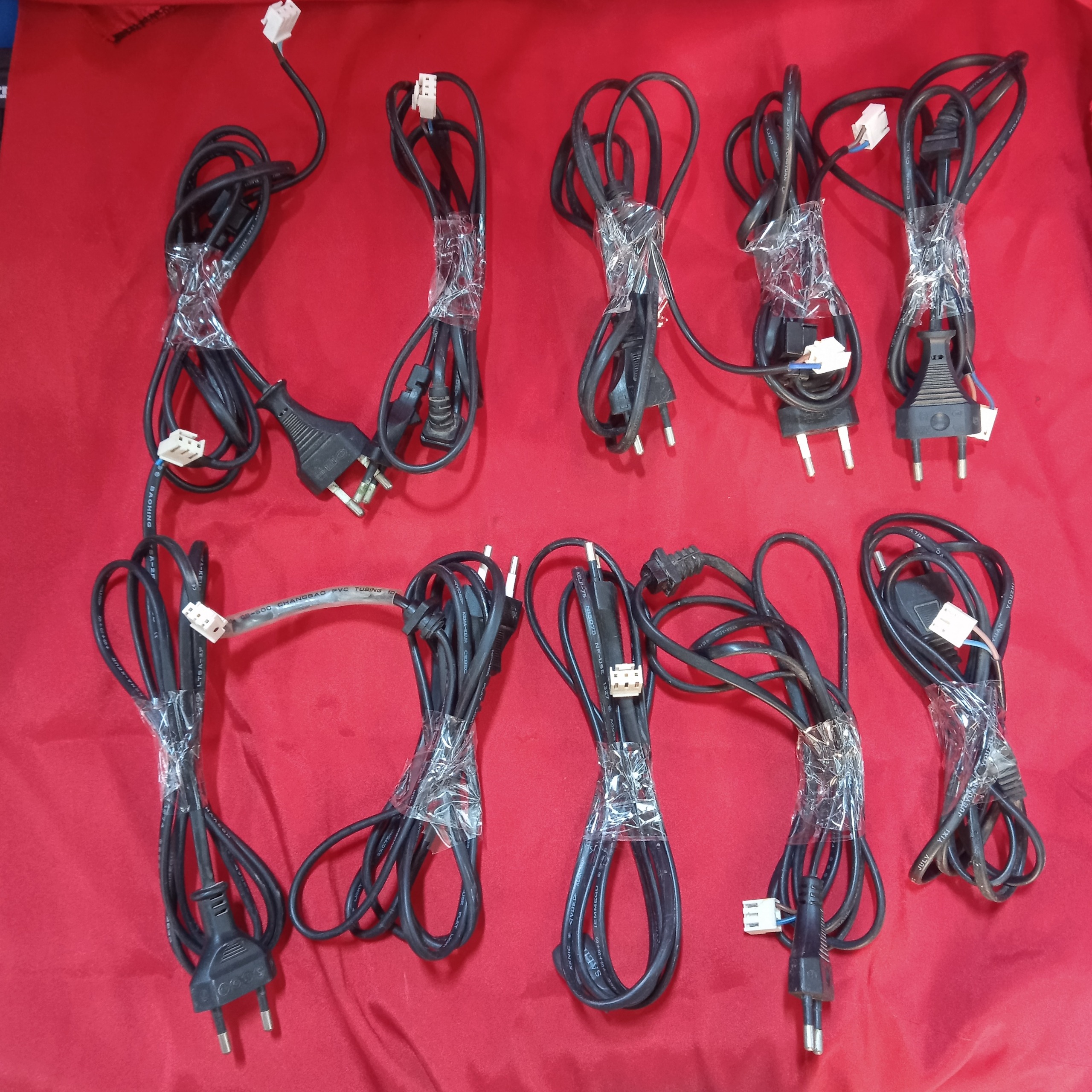 کابل برق دو پین دیجیتال