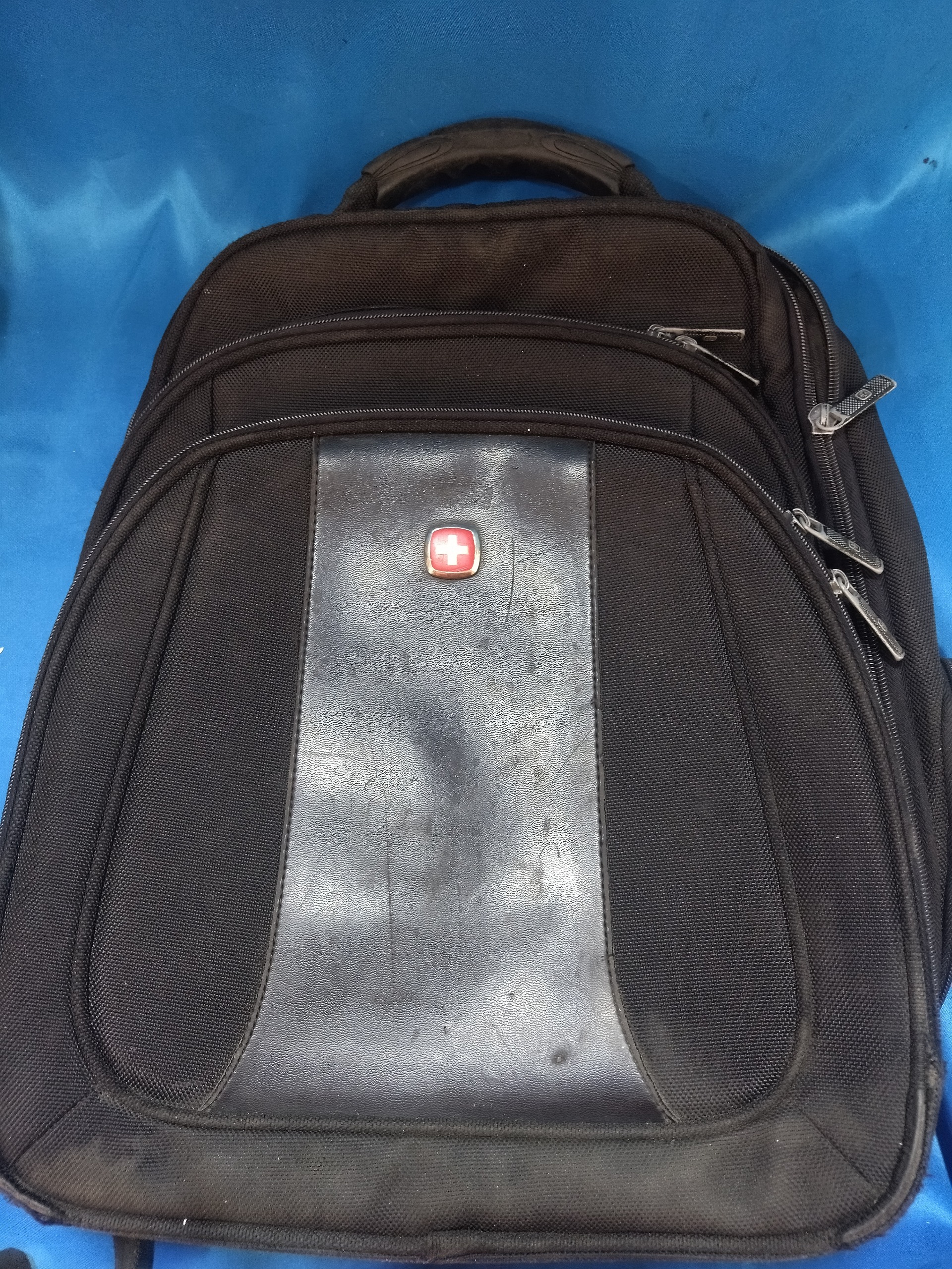 KARES 1710 کیف و کوله لپ تاپ