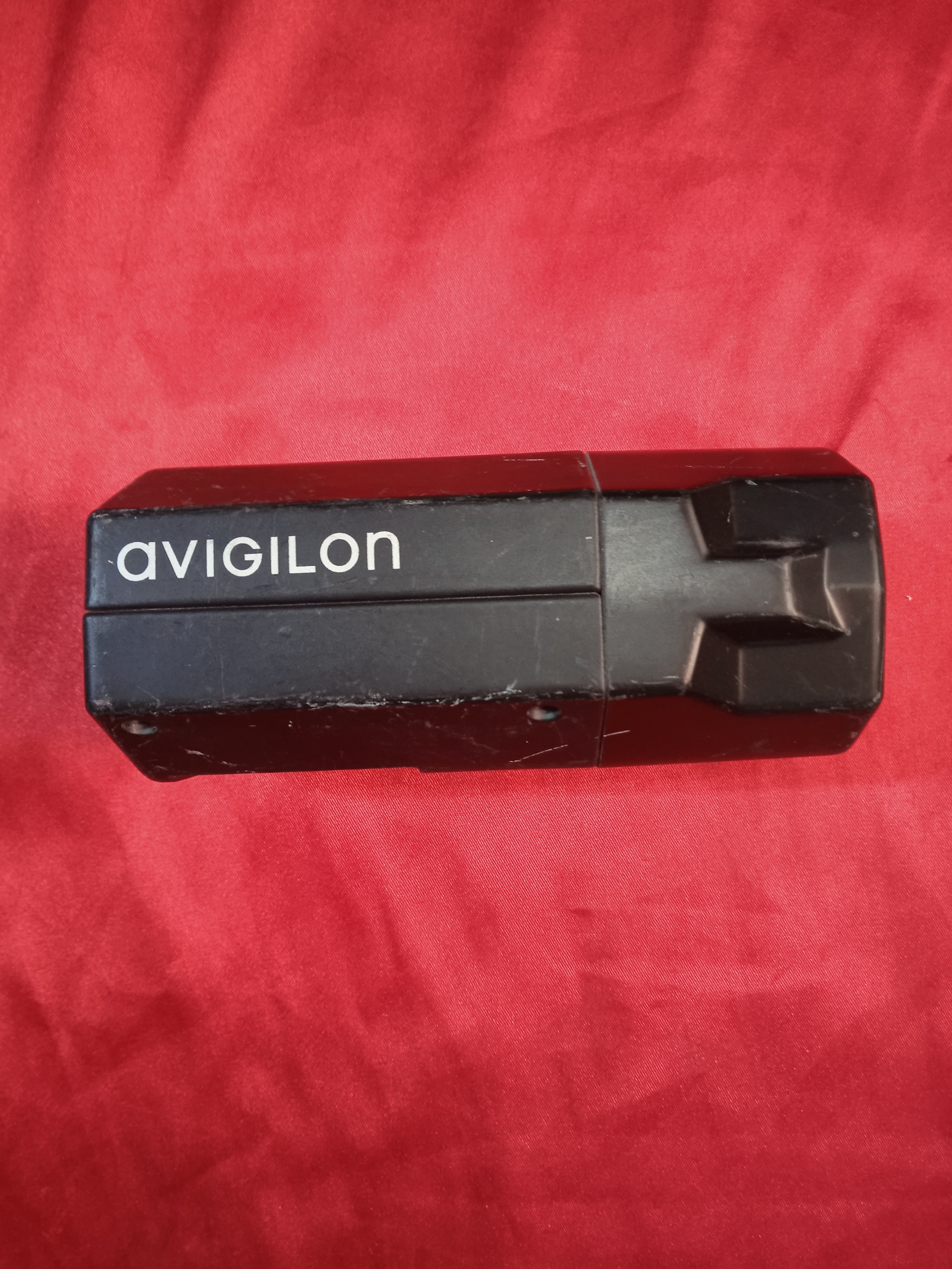 دوربین مداربسته avlGlLon 2.0H3-B2 5620