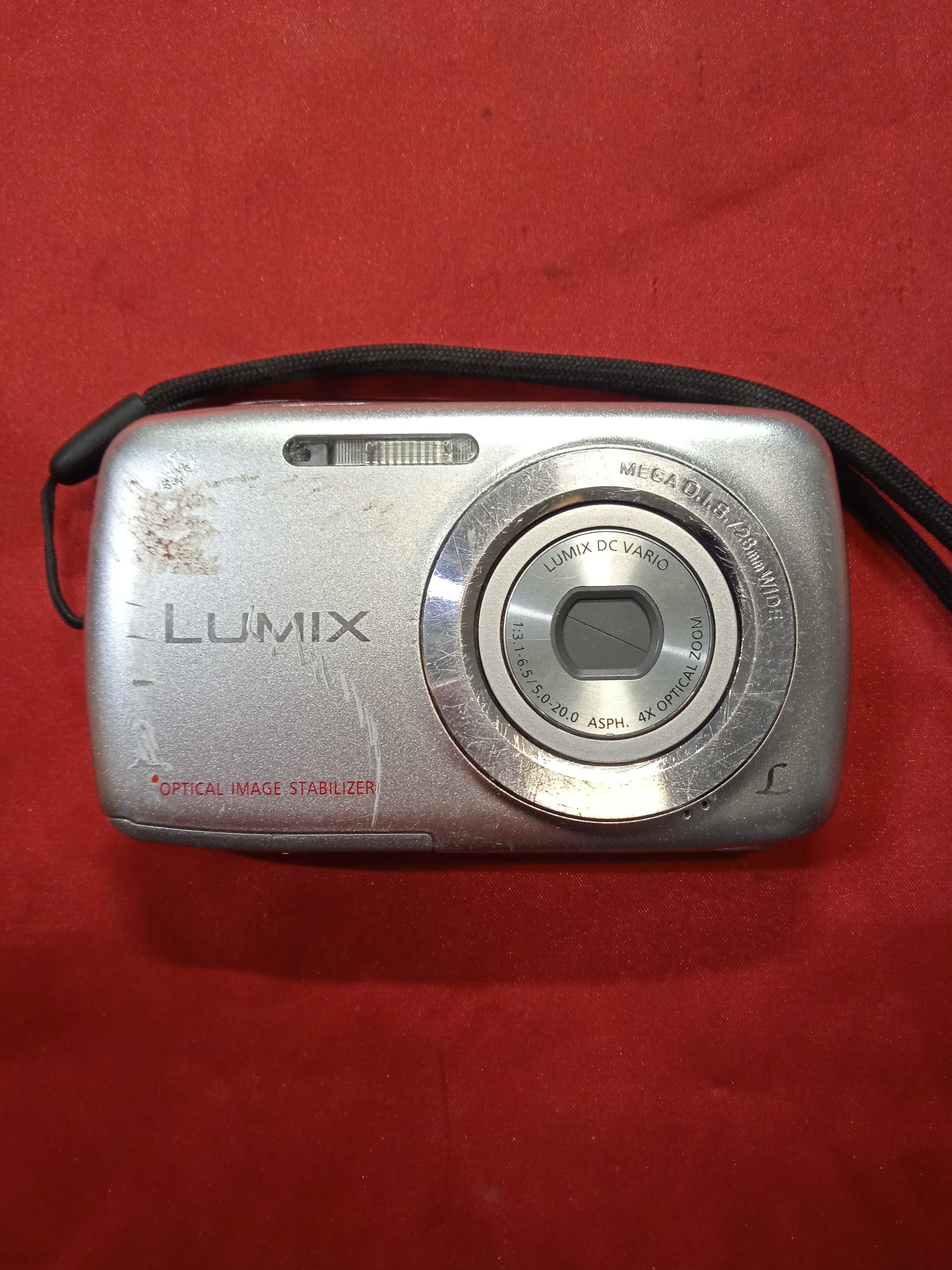 دوربین عکاسی دیجیتال LUMIX DMC-S1 5813