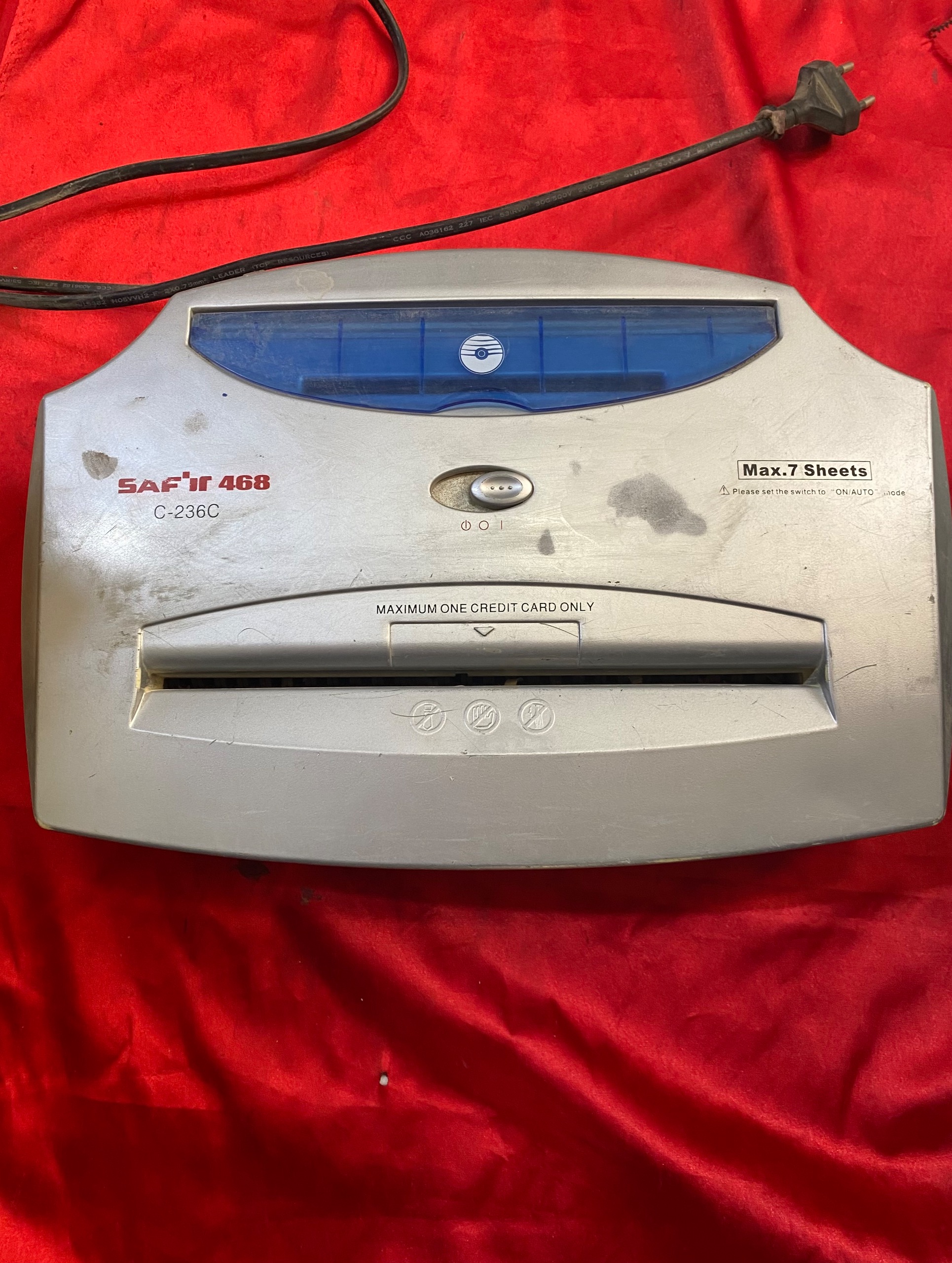 کاغذ خردکن safir468 c-236c
