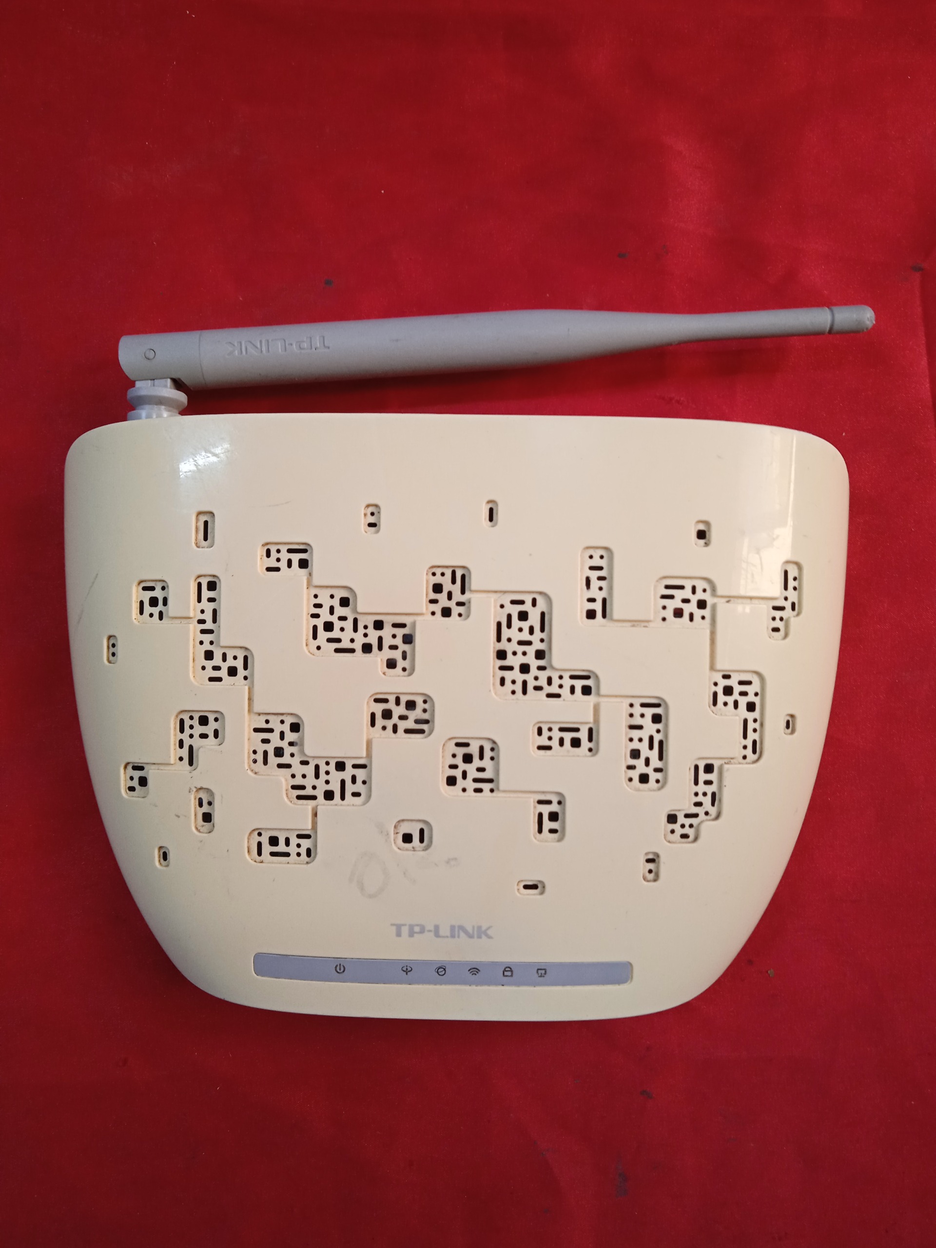 مودم وای فای TP-LINK TD-W8151N 5976