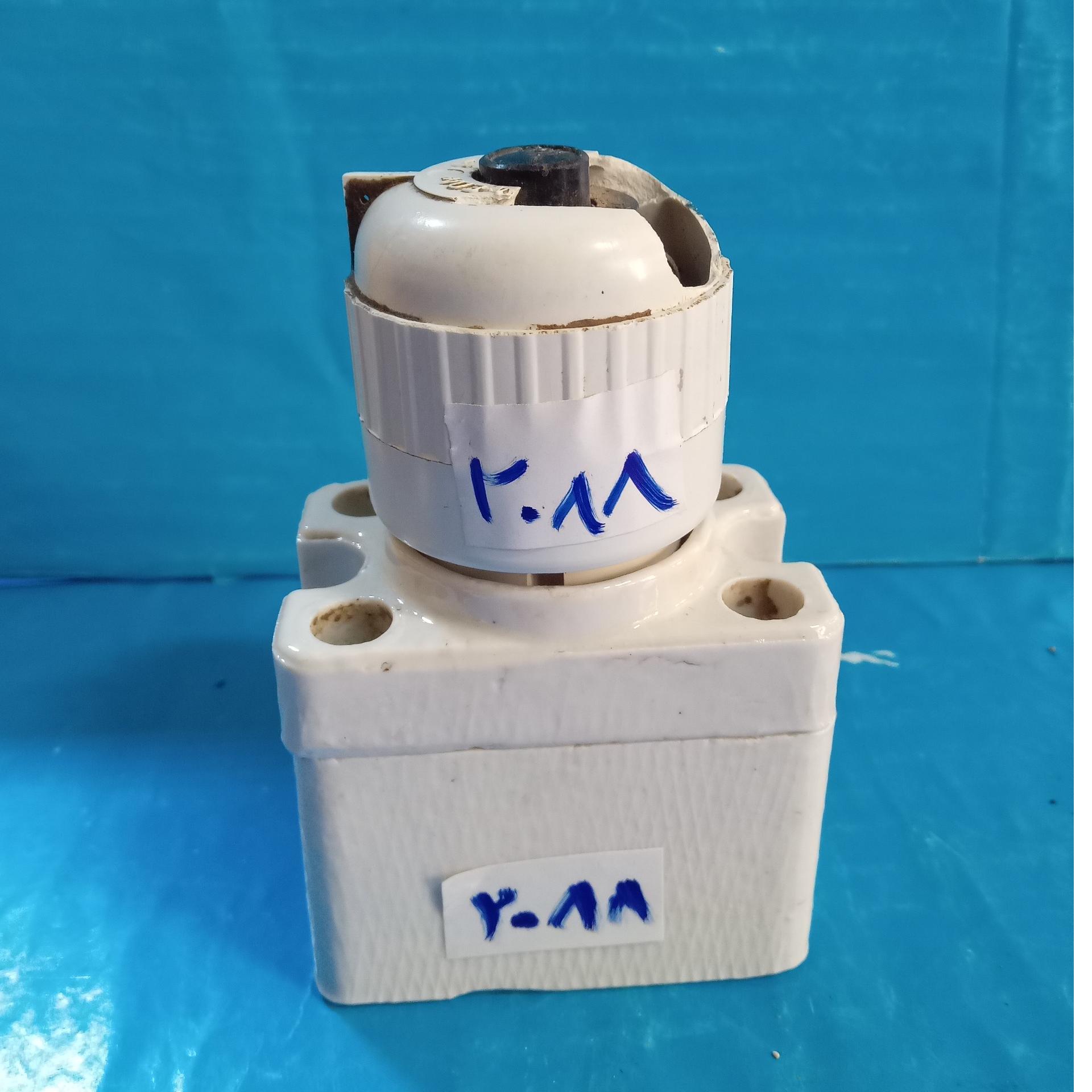فیوز و پایه فیوز 25A 500v TYP-476-3 کد2088