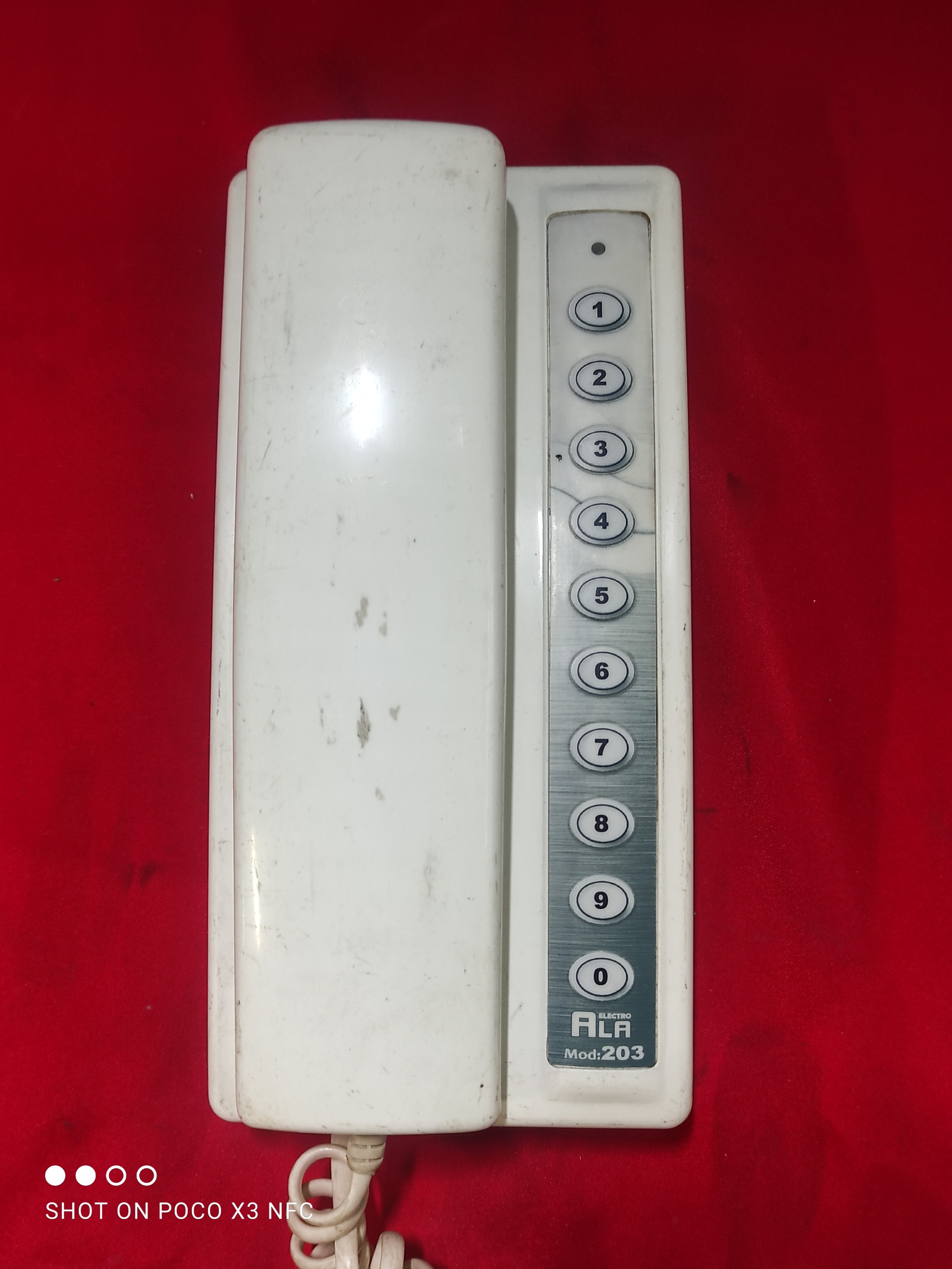 ELECTRO ALA 203 KARESSHOP 1171 آیفون صوتی