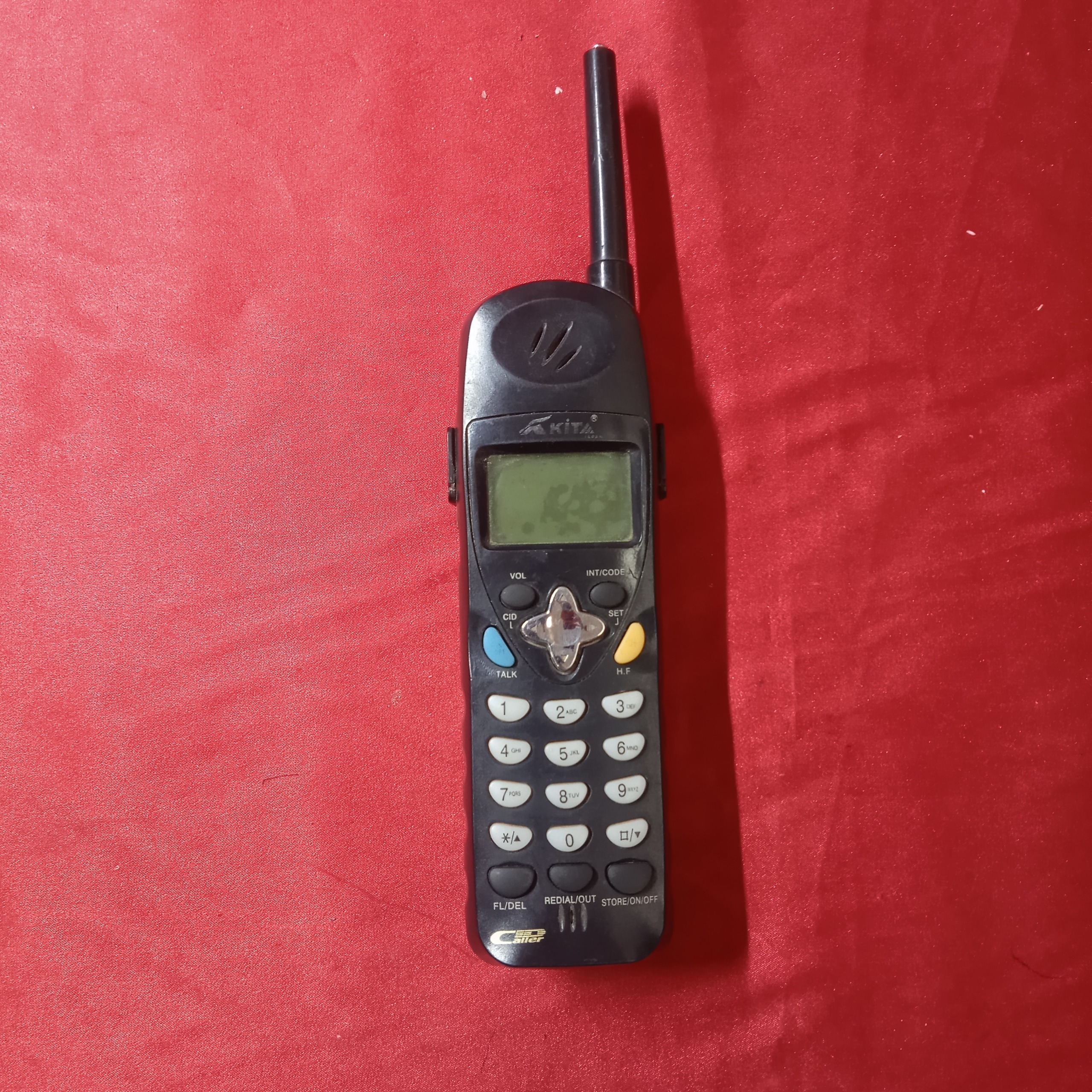 تلفن AKITA RB256