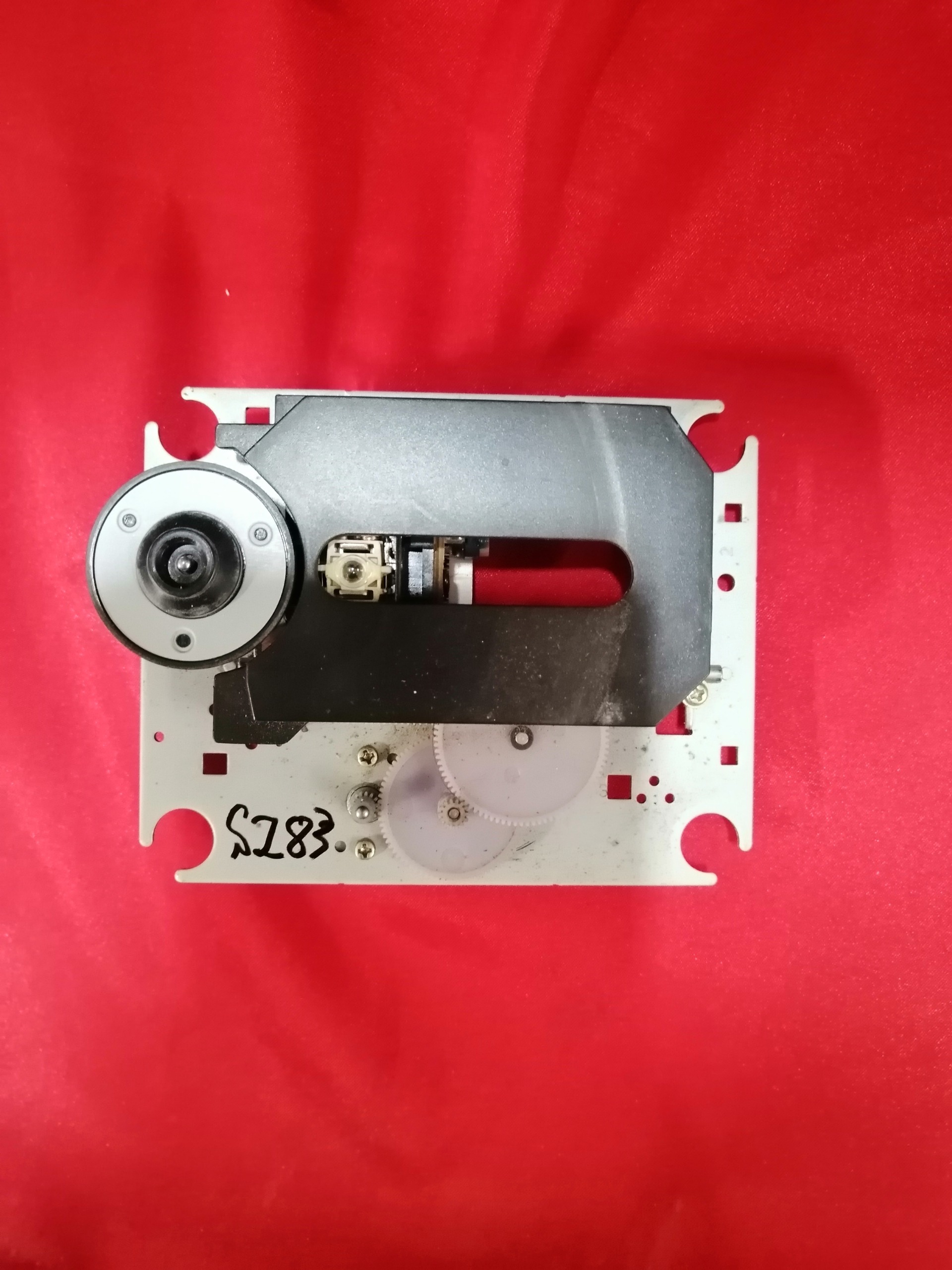 اپتیکGM9350H04-HB28  SZ83