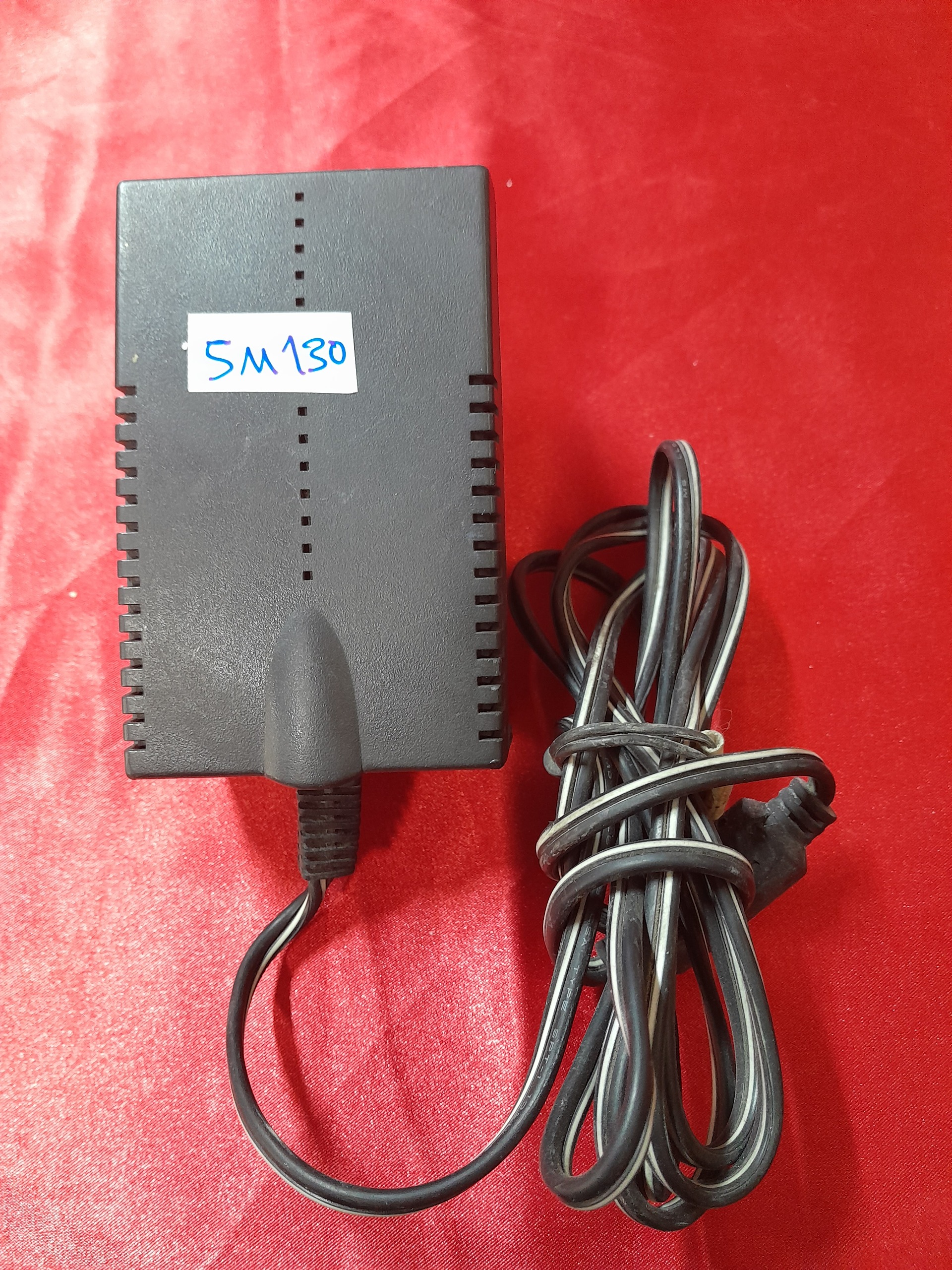 آداپتور IPA-36H  AC/DC کدSM130