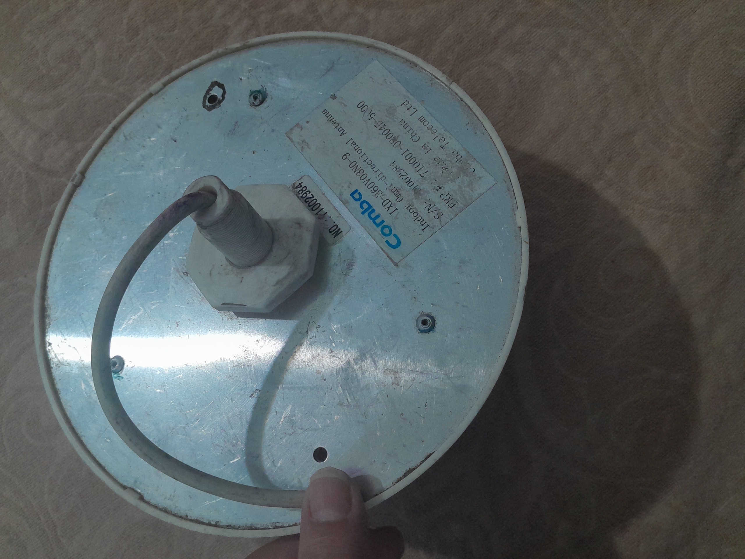 آنتن داخلی سقفی قارچی Comba IXD-360V03N0-9