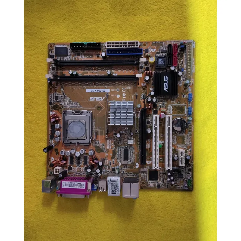 مادر برد Asus P5LD2-VM SE
